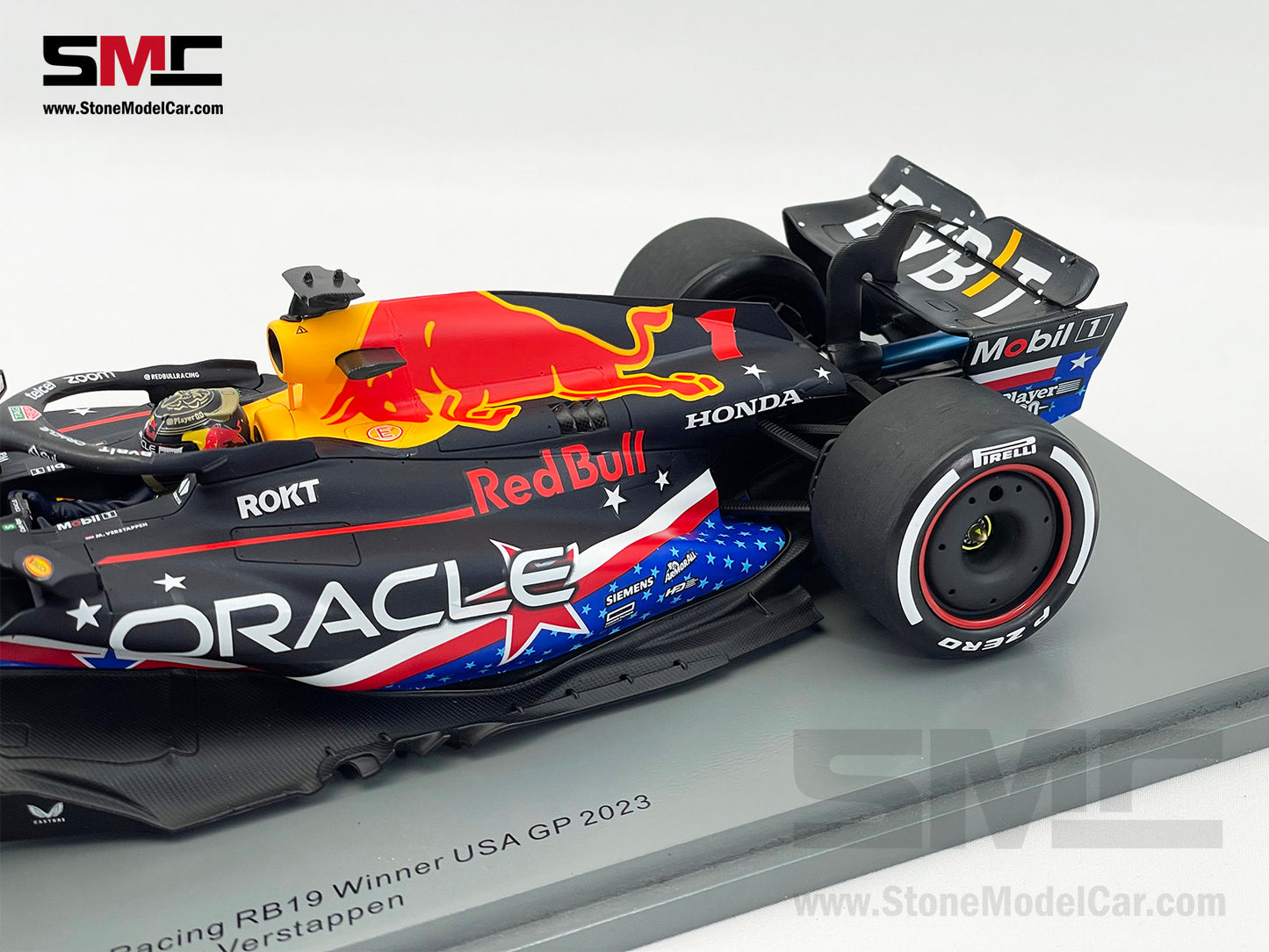 Red Bull F1 RB19 #1 Max Verstappen Winner US Austin GP 2023 World Champion Spark 1:18 18S955