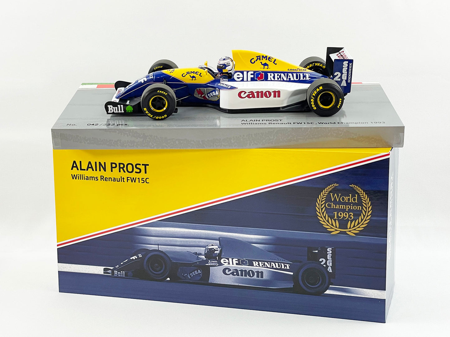 Williams F1 FW15C #2 Alain Prost 1993 World Champion 1:18 MINICHAMPS Gift Box with CAMEL