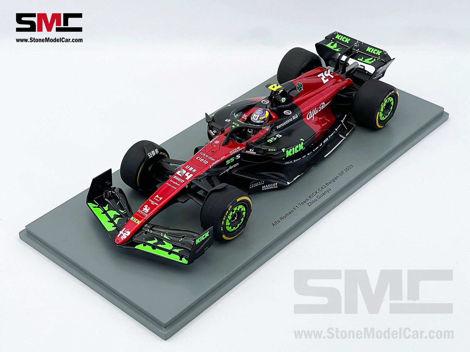 L'Alfa Romeo F1 Team Stake dévoile la C43 : une robe et un cœur L'Alfa Romeo F1 Team Stake dévoile la C43 : une robe et un cœur
