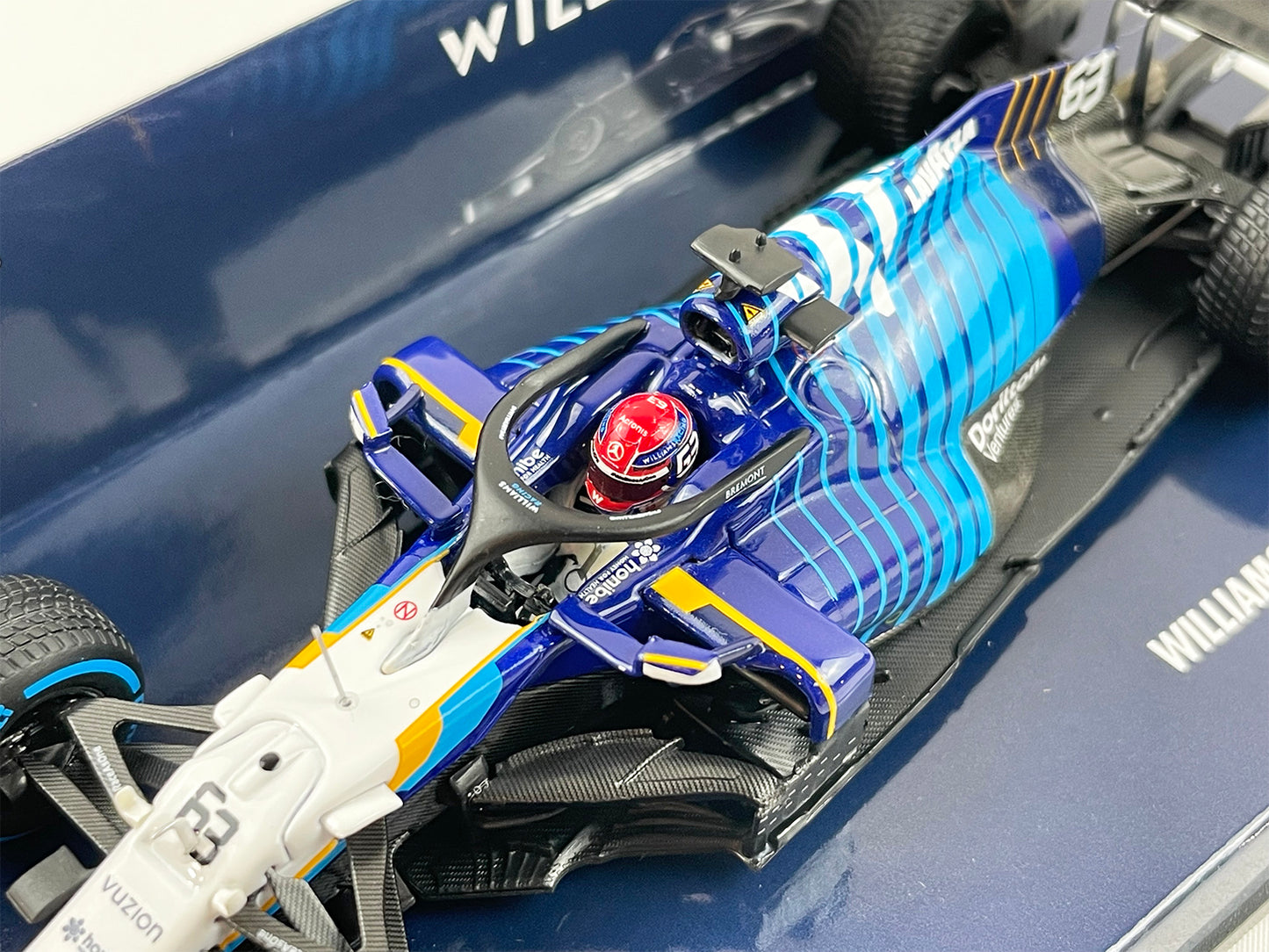 Williams F1 FW43B #63 George Russell Belgian GP 2021 1st Podium 1:43 MINICHAMPS