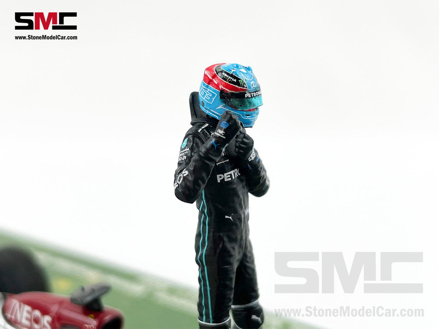 2022 F1 Mercedes W13 #63 George Russell Brazil GP 1st Win Spark 1:43 with Figure