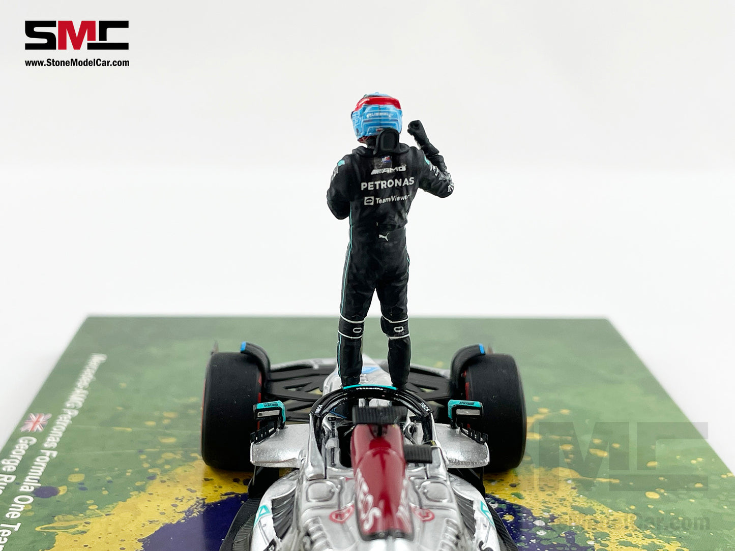 2022 F1 Mercedes W13 #63 George Russell Brazil GP 1st Win Spark 1:43 with Figure