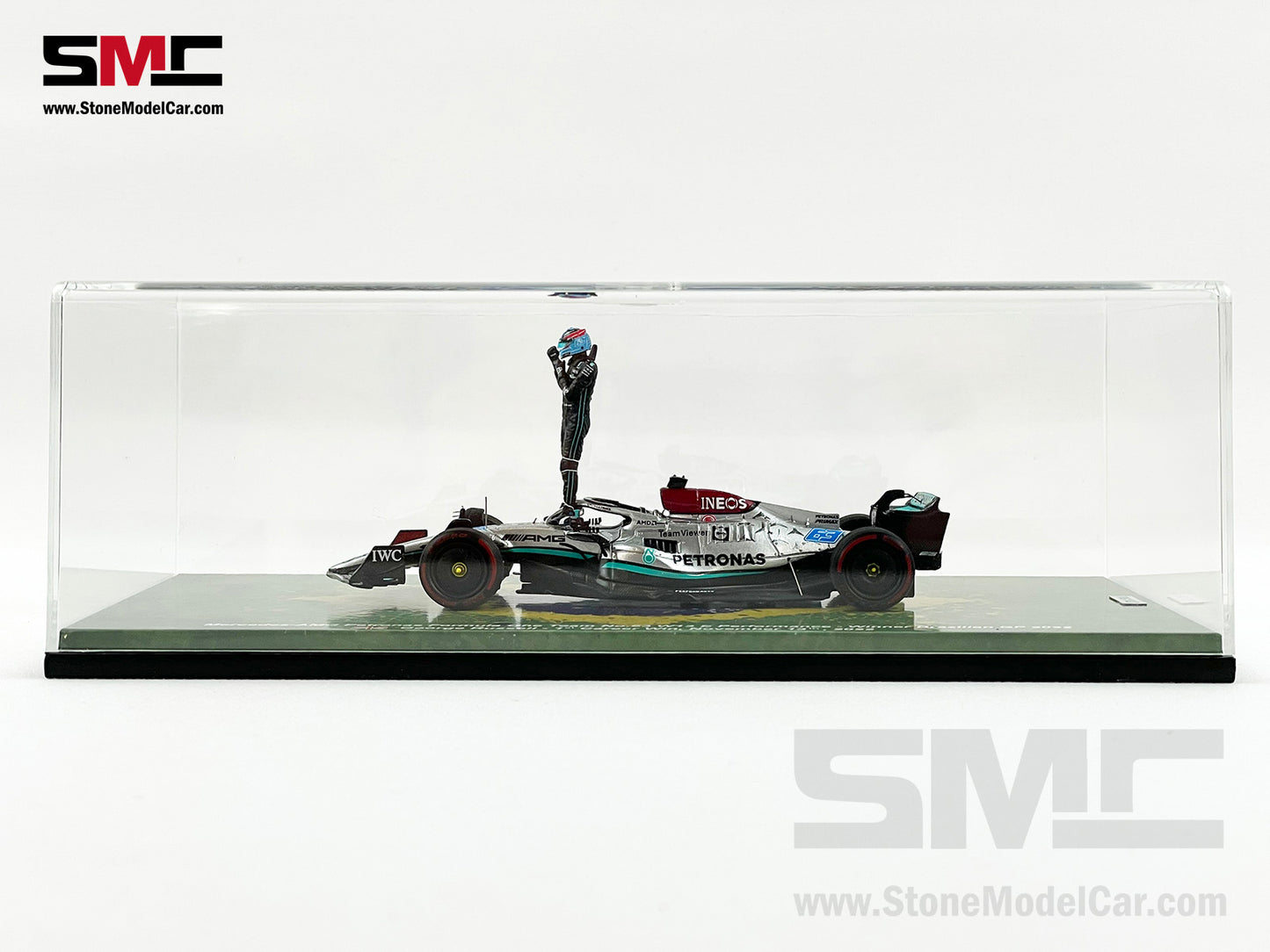 2022 F1 Mercedes W13 #63 George Russell Brazil GP 1st Win Spark 1:43 with Figure