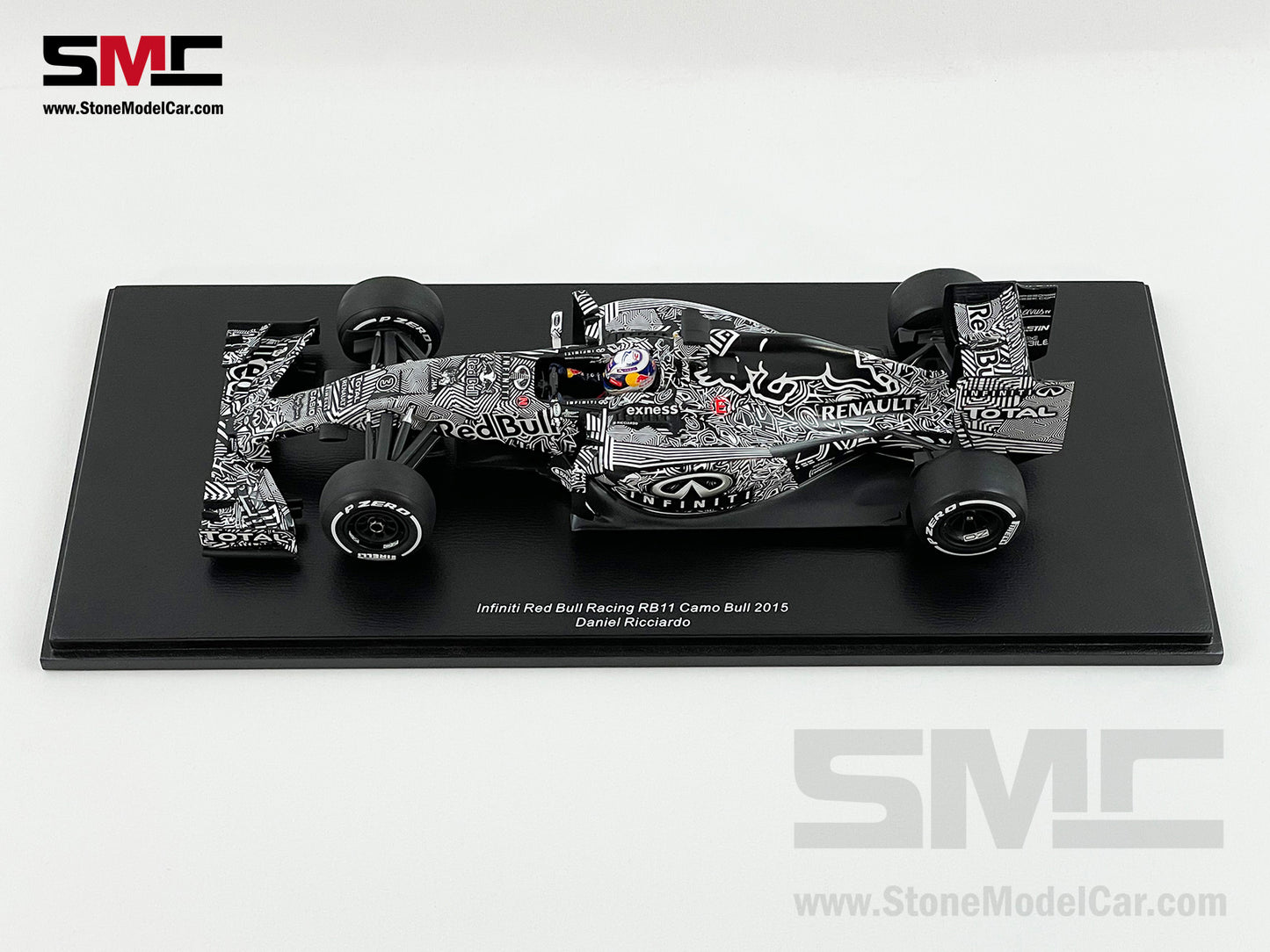 1:18 Spark Red Bull F1 RB11 #3 Daniel Ricciardo Special Testing Livery 2015