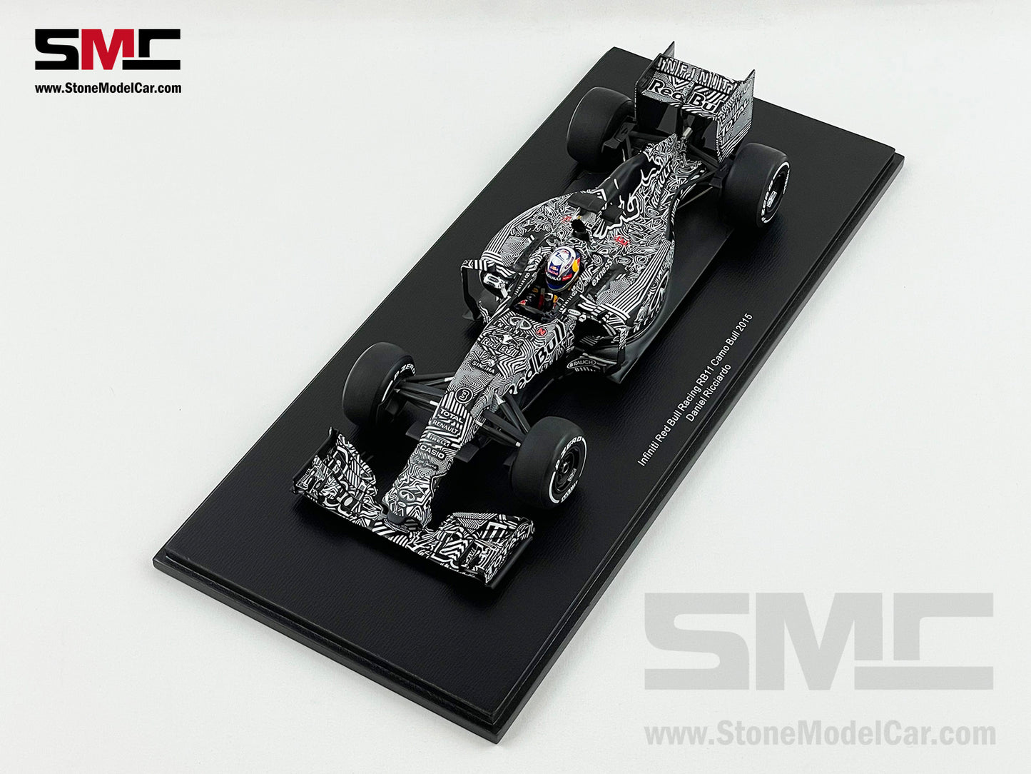 1:18 Spark Red Bull F1 RB11 #3 Daniel Ricciardo Special Testing Livery 2015