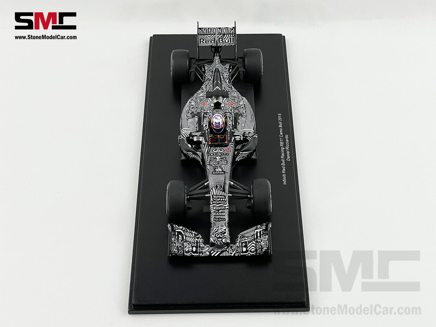 1:18 Spark Red Bull F1 RB11 #3 Daniel Ricciardo Special Testing Livery 2015