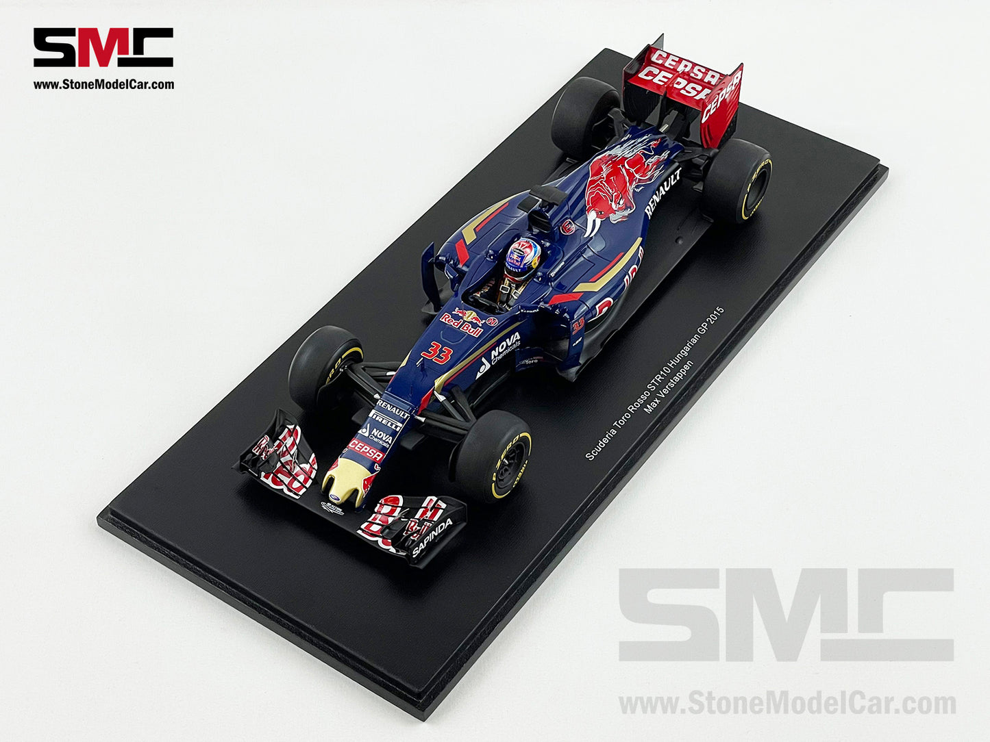 1:18 Spark Toro Rosso F1 STR10 #33 Max Verstappen Hungary GP Best Place in 2015