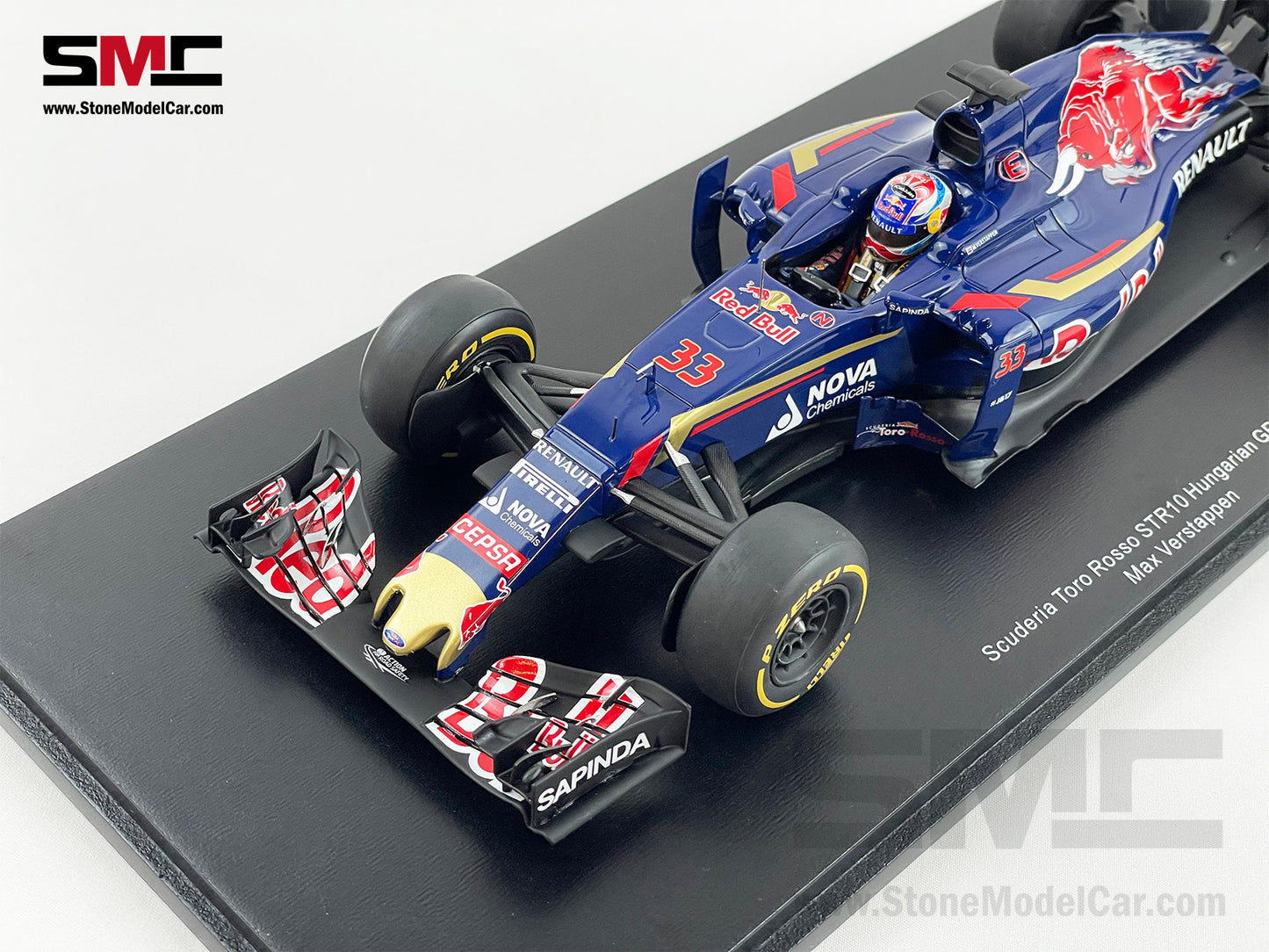 1:18 Spark Toro Rosso F1 STR10 #33 Max Verstappen Hungary GP Best Place in 2015