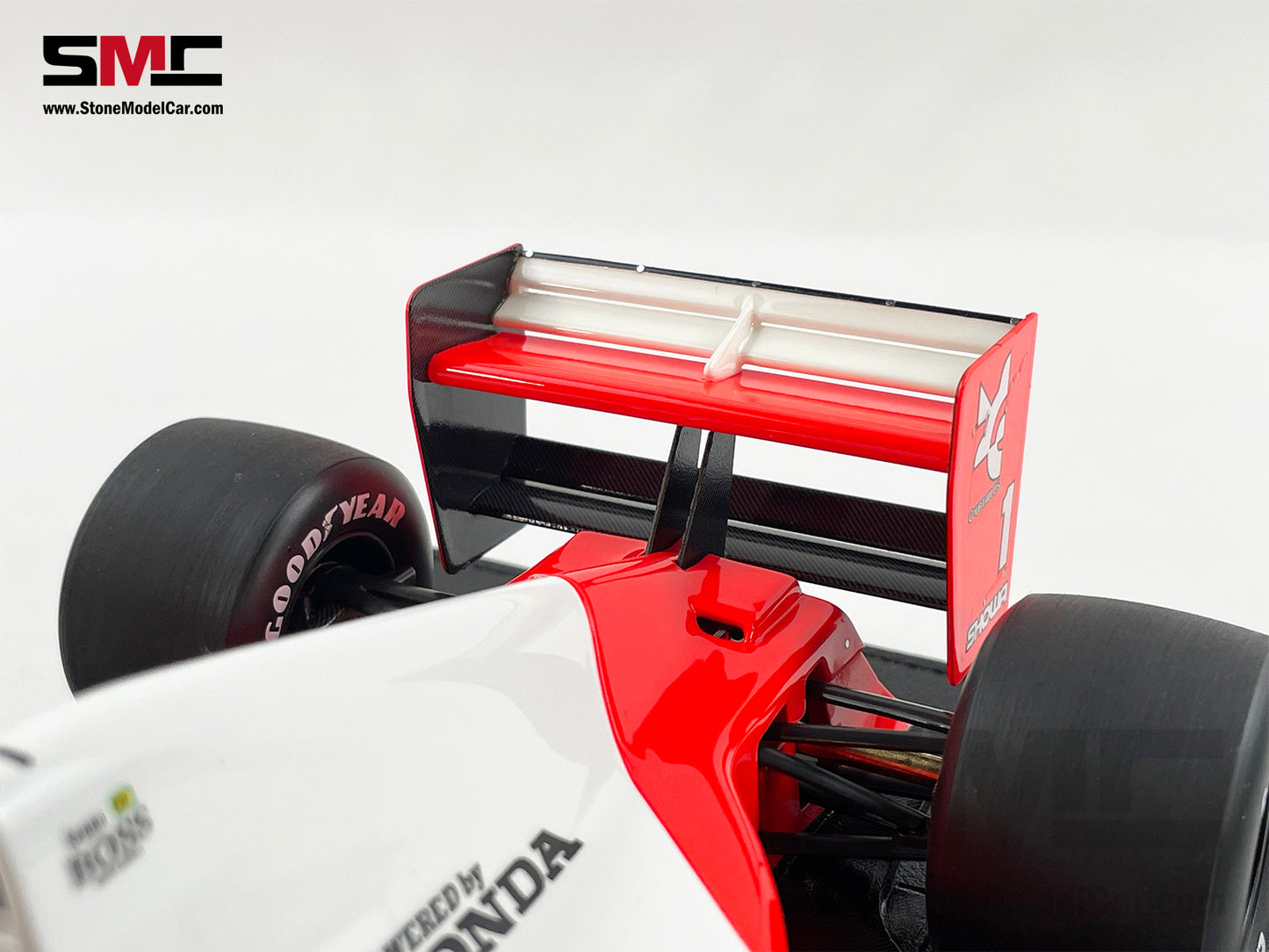 Mclaren F1 MP4/6 #1 Ayrton Senna 1991 World Champion 1:18 GP REPLICAS GP036A