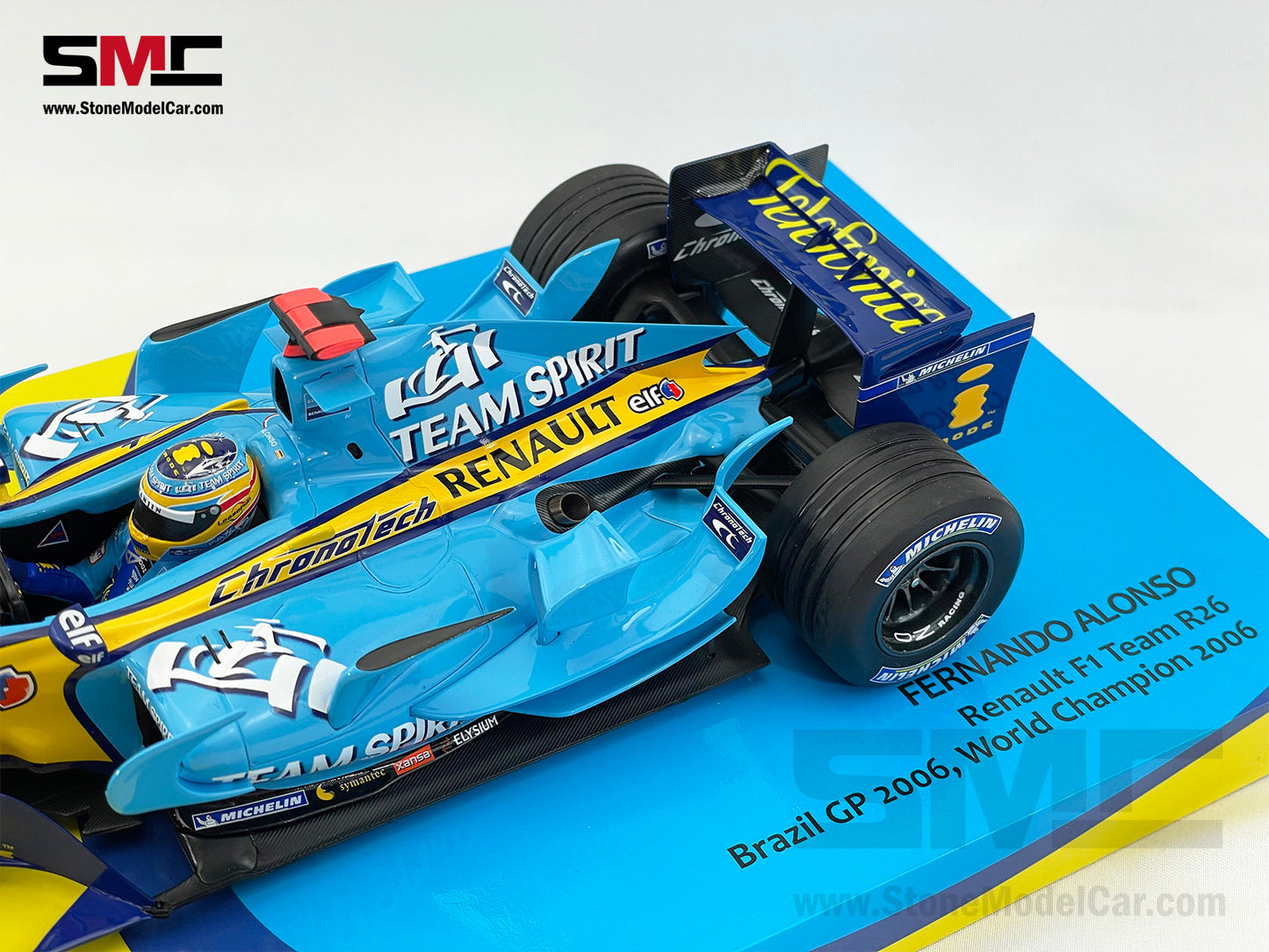 Renault F1 R26 #1 Fernando Alonso Brazil GP 2006 2x Times World Champion 1:18 MINICHAMPS Resin Edition Gift Box