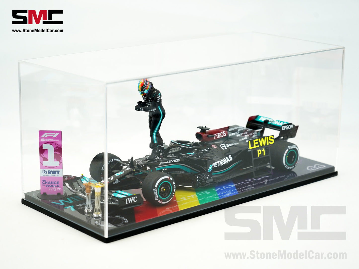 Mercedes AMG F1 W12 #44 Lewis Hamilton Saudi Arabian GP 2021 Winner 1:18 Spark Figure Edition