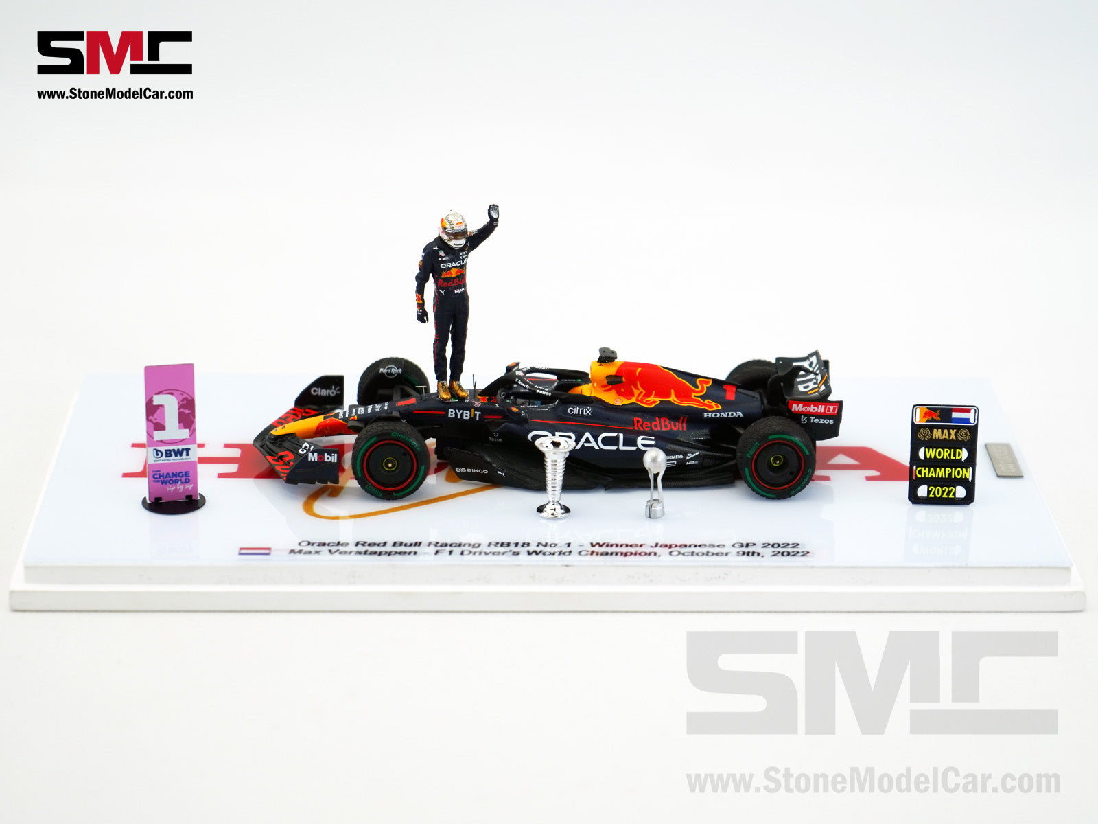 Red Bull F1 RB18 #1 Max Verstappen Japan GP Winner 2022 World