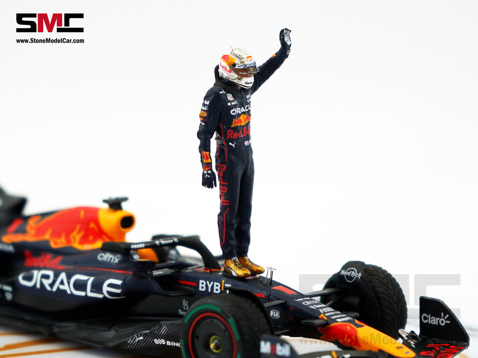 RedBull RB18 1／18 Winner Japanese GP　未開封 Spark - 1:18 Red Bull Racing RB21 No.1 Max Verstappen Winner