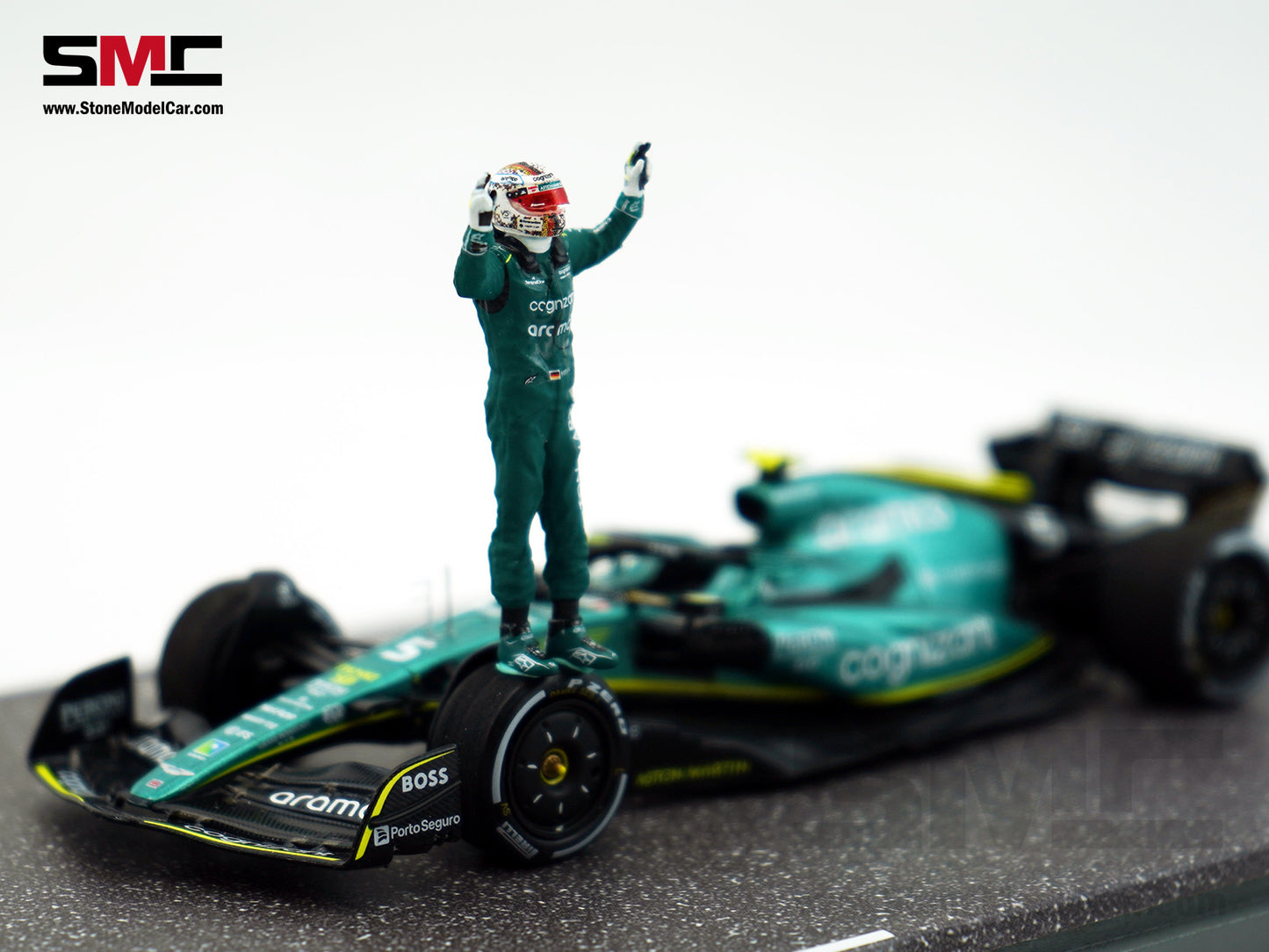 Aston Martin F1 AMR22 #5 Sebastian Vettel Abu Dhabi GP Last Race 2022 1:43 Spark with Figure