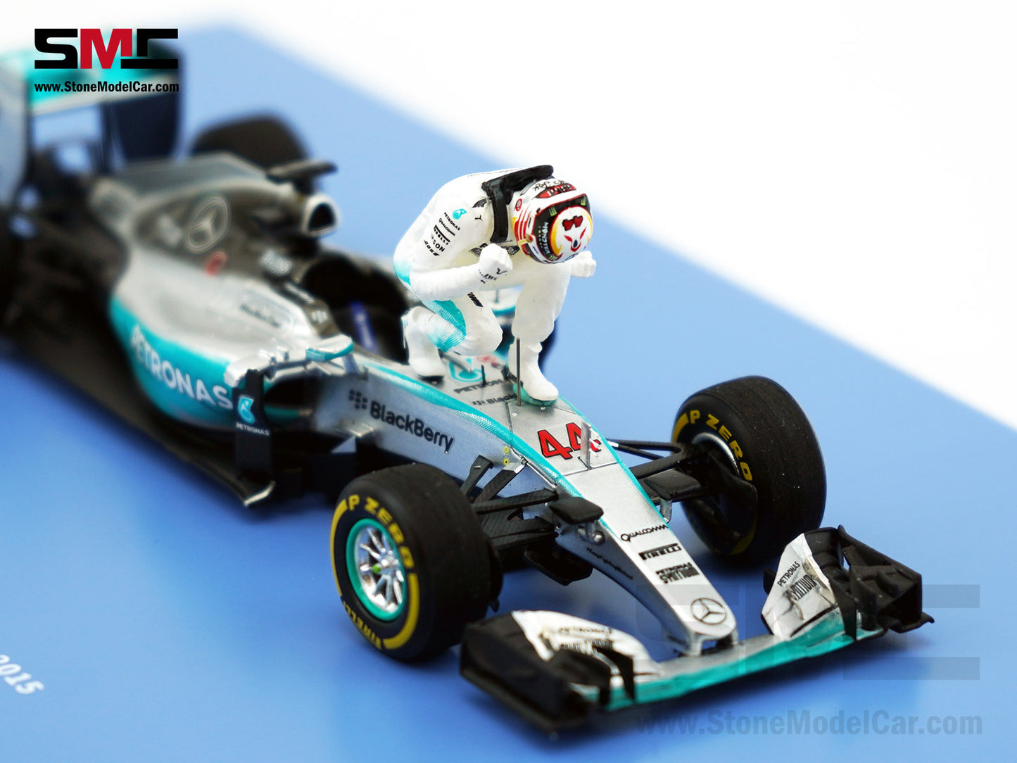 2015 3x World Champion Mercedes F1 W06 #44 Lewis Hamilton US GP 1:43 Spark Special Figure Edition