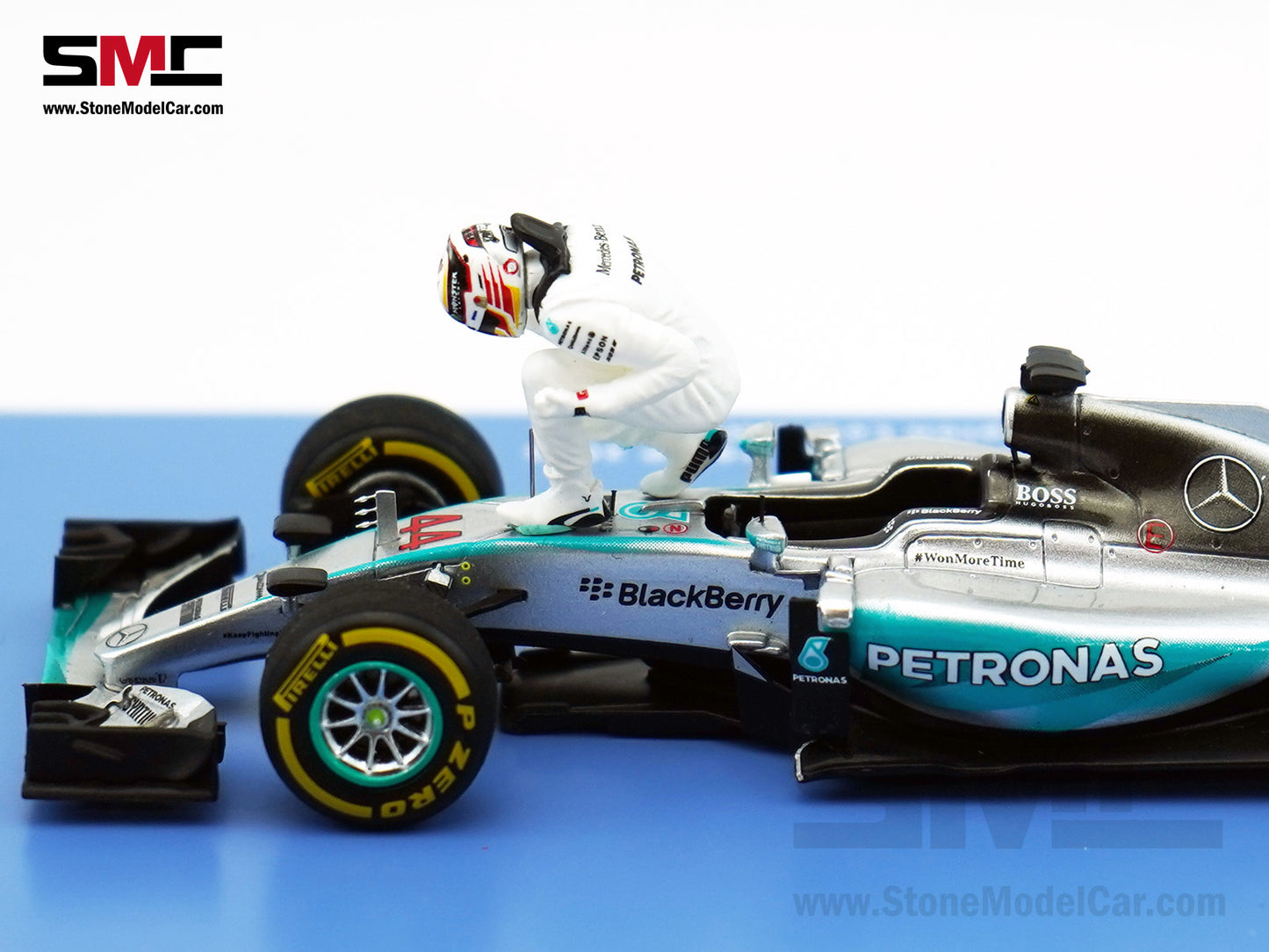 2015 3x World Champion Mercedes F1 W06 #44 Lewis Hamilton US GP 1:43 Spark Special Figure Edition