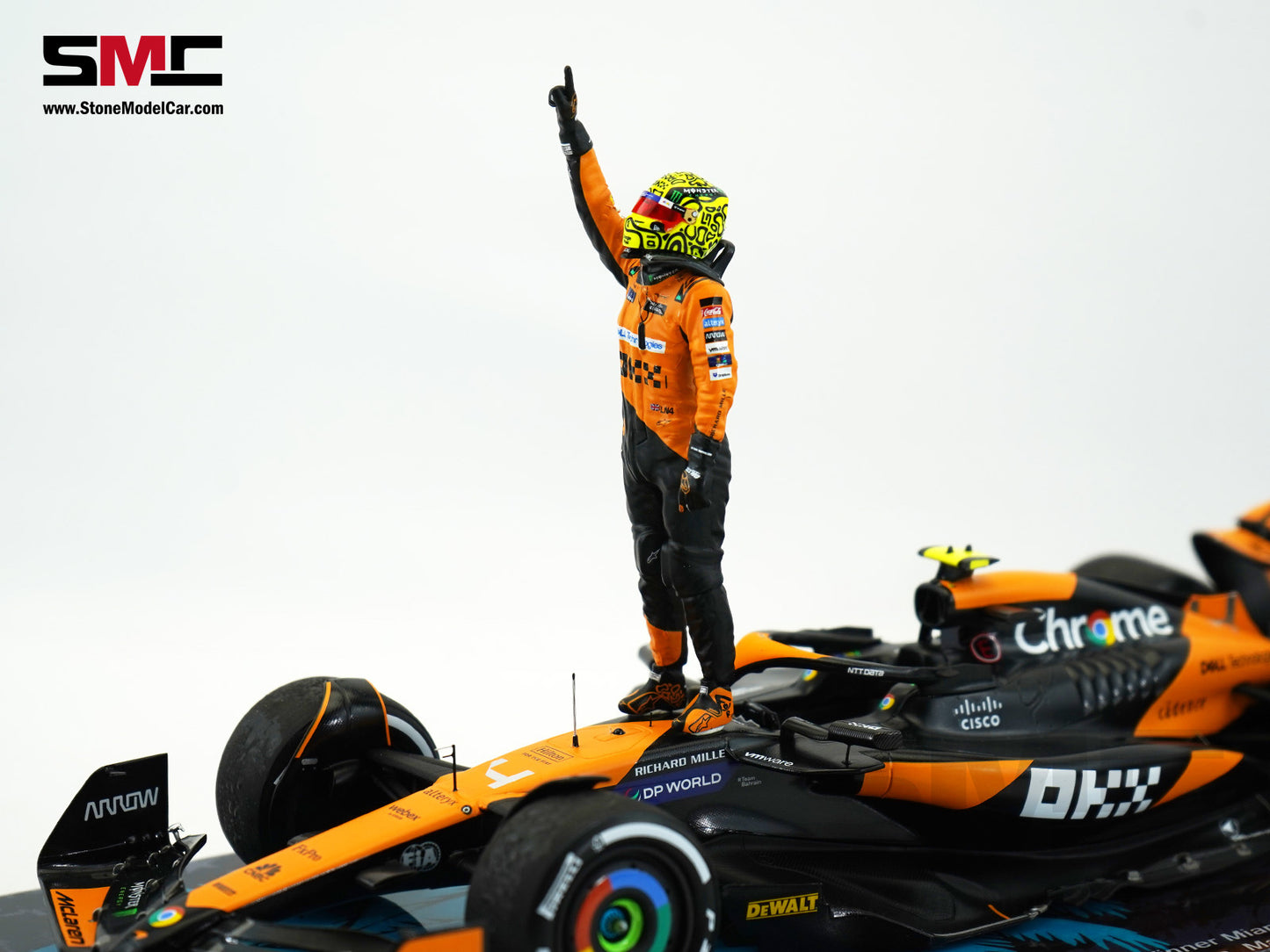 McLaren F1 MCL38 #4 Lando Norris Miami GP 2024 1st Career Win 1:18 Spark Figure Special Edition