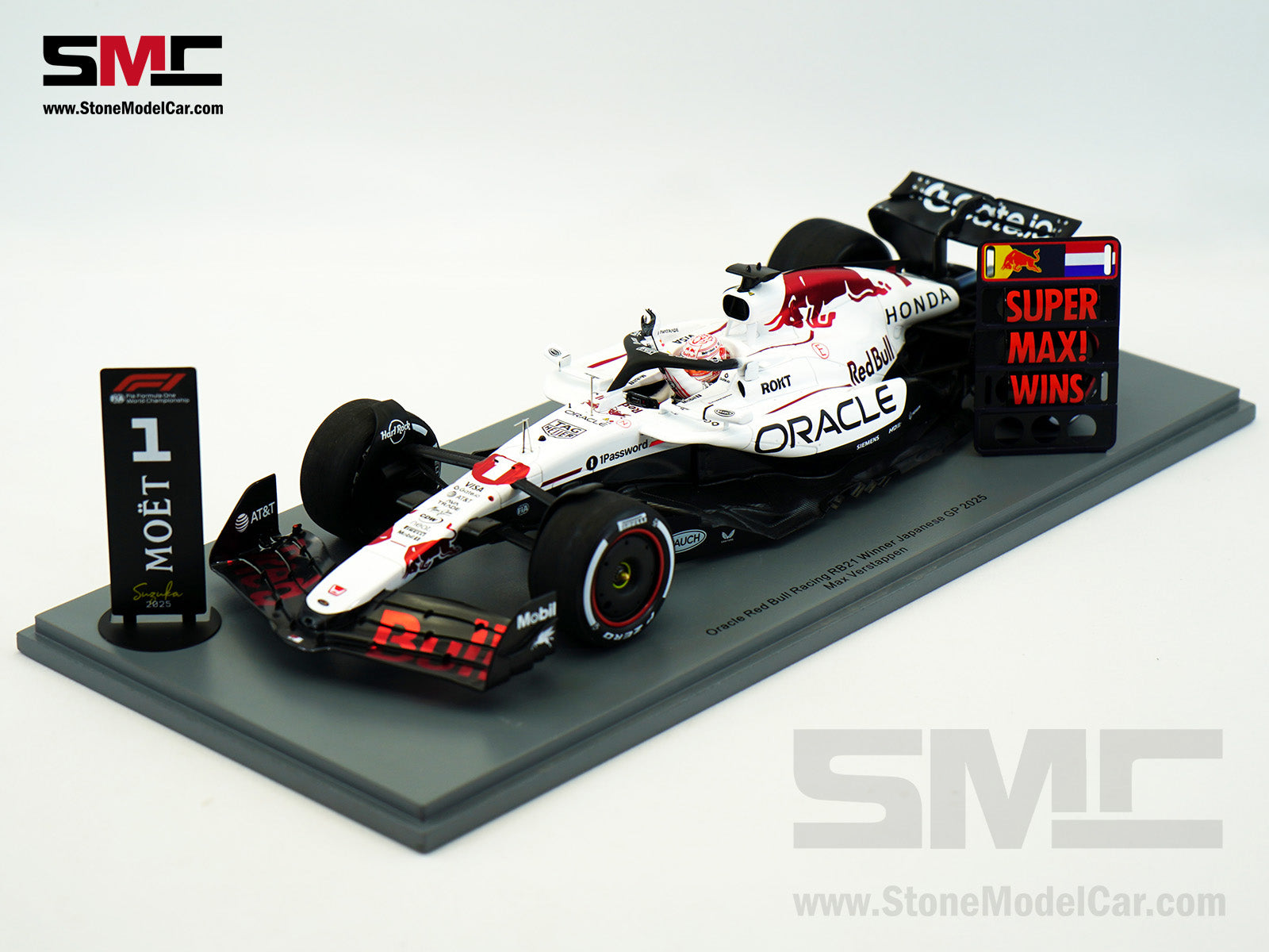 Pre-Order] Red Bull F1 RB21 #1 Max Verstappen Japanese GP Winner