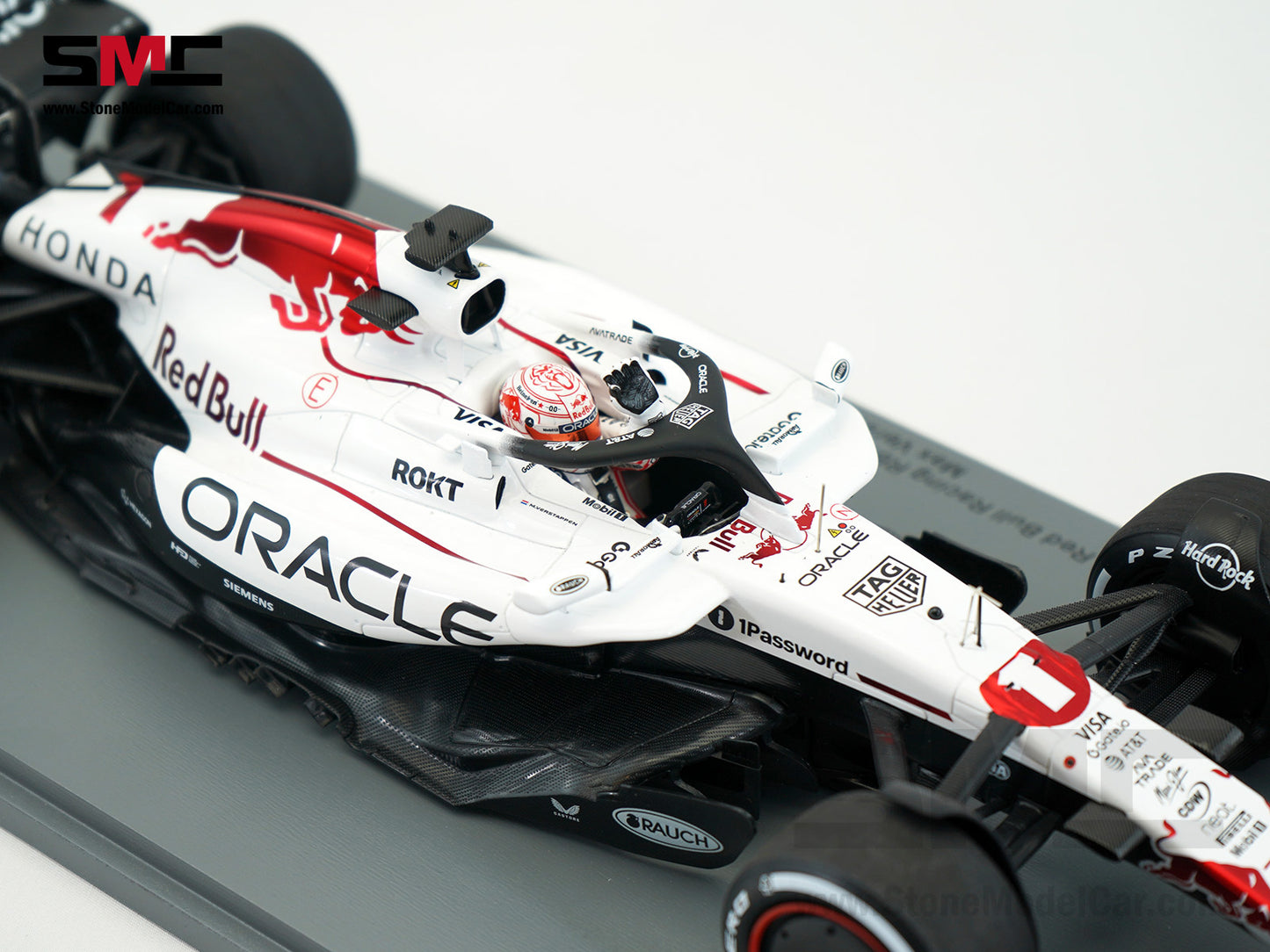 [Pre-Order] Red Bull F1 RB21 #1 Max Verstappen Japanese GP Winner 2025 1:18 Spark 18S1004