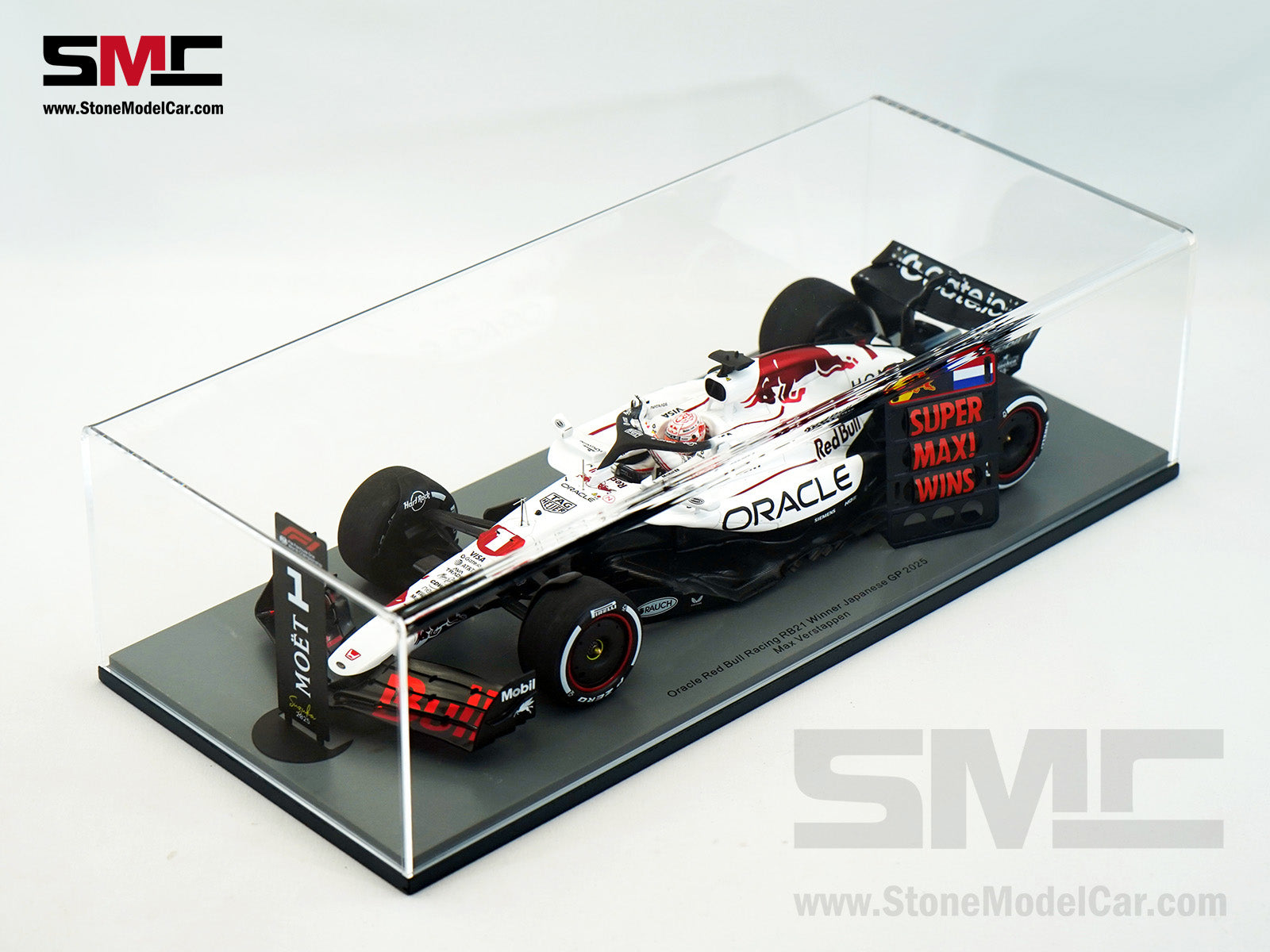 Pre-Order] Red Bull F1 RB21 #1 Max Verstappen Japanese GP Winner