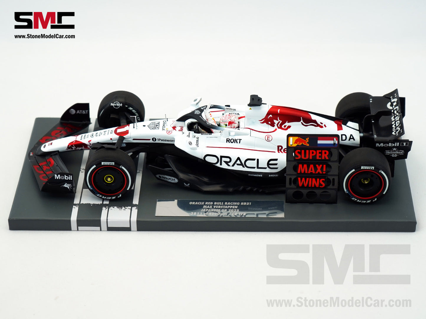Red Bull F1 RB21 #1 Max Verstappen Japanese GP Winner 2025 1:18 MINICHAMPS MV Edition