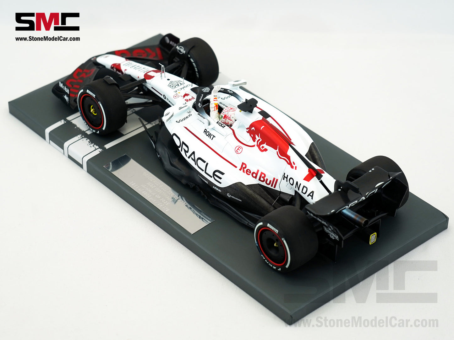 Red Bull F1 RB21 #1 Max Verstappen Japanese GP Winner 2025 1:18 MINICHAMPS MV Edition