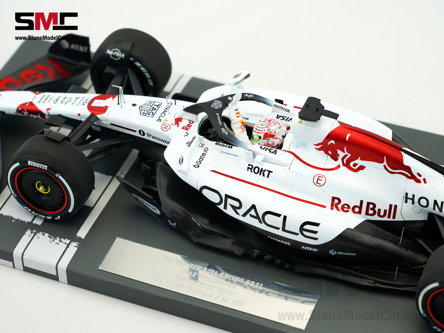 Red Bull F1 RB21 #1 Max Verstappen Japanese GP Winner 2025 1:18 MINICHAMPS MV Edition