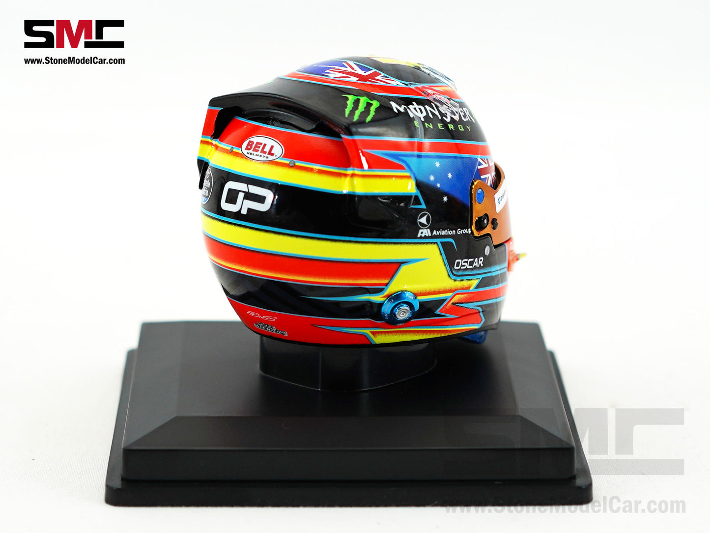 McLaren F1 MCL39 #81 Oscar Piastri Season 2025 Chinese GP Winner Spark 1:5 Helmet