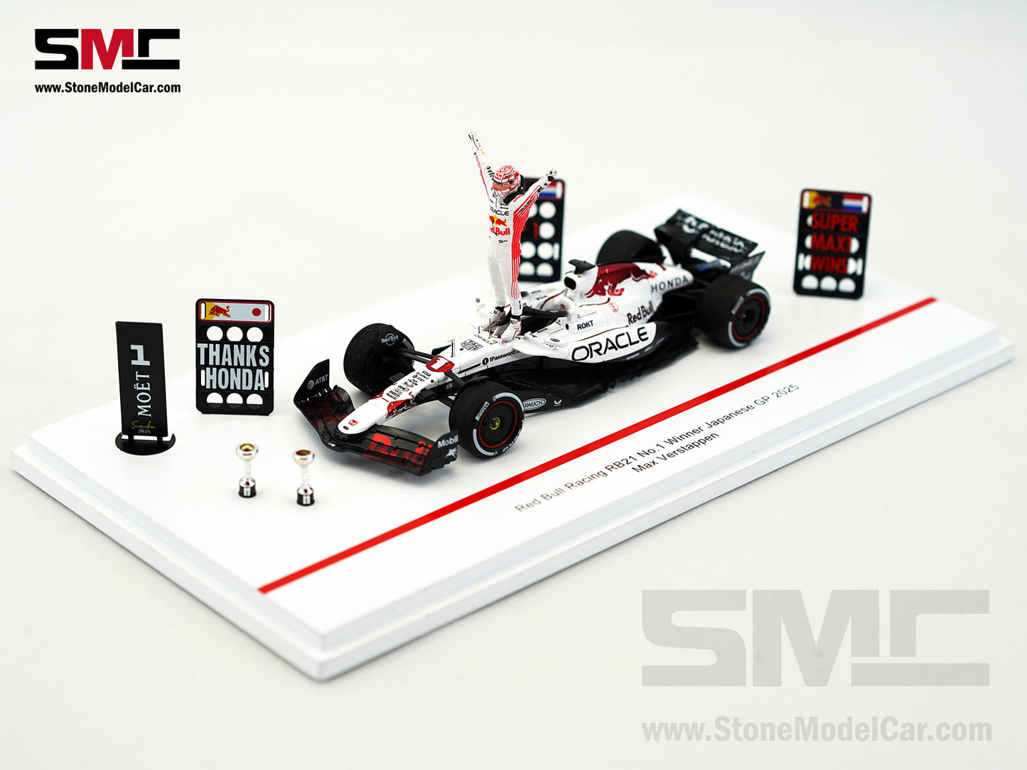 [Pre-Order] Red Bull F1 RB21 #1 Max Verstappen Japanese GP Winner 2025 1:43 Spark Figure Special
