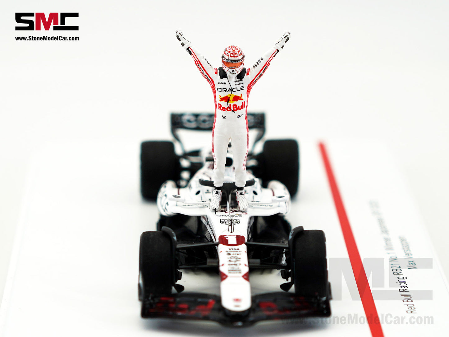 [Pre-Order] Red Bull F1 RB21 #1 Max Verstappen Japanese GP Winner 2025 1:43 Spark Figure Special
