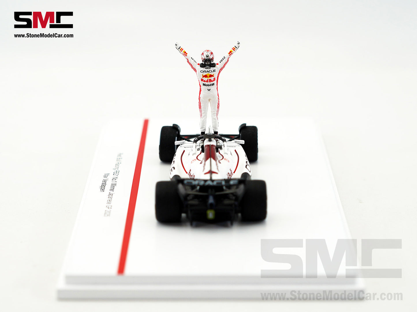 [Pre-Order] Red Bull F1 RB21 #1 Max Verstappen Japanese GP Winner 2025 1:43 Spark Figure Special