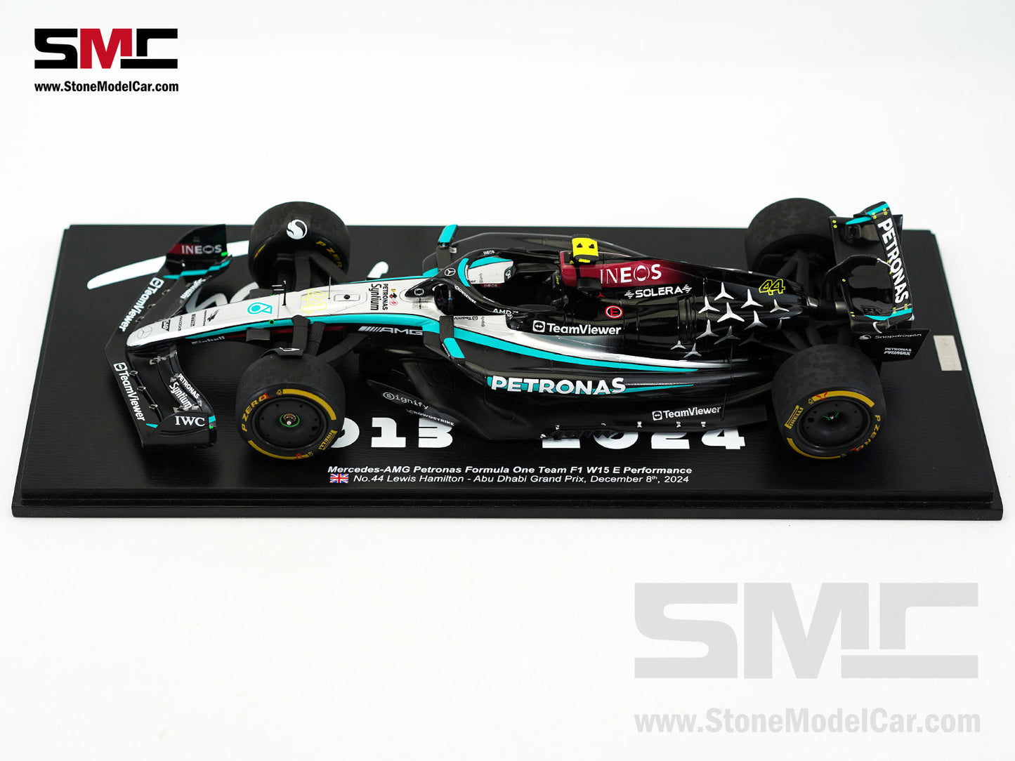 Mercedes F1 W15 #44 7x World Champion Lewis Hamilton Abu Dhabi GP 2024  1:18 Spark Figure Special Edition