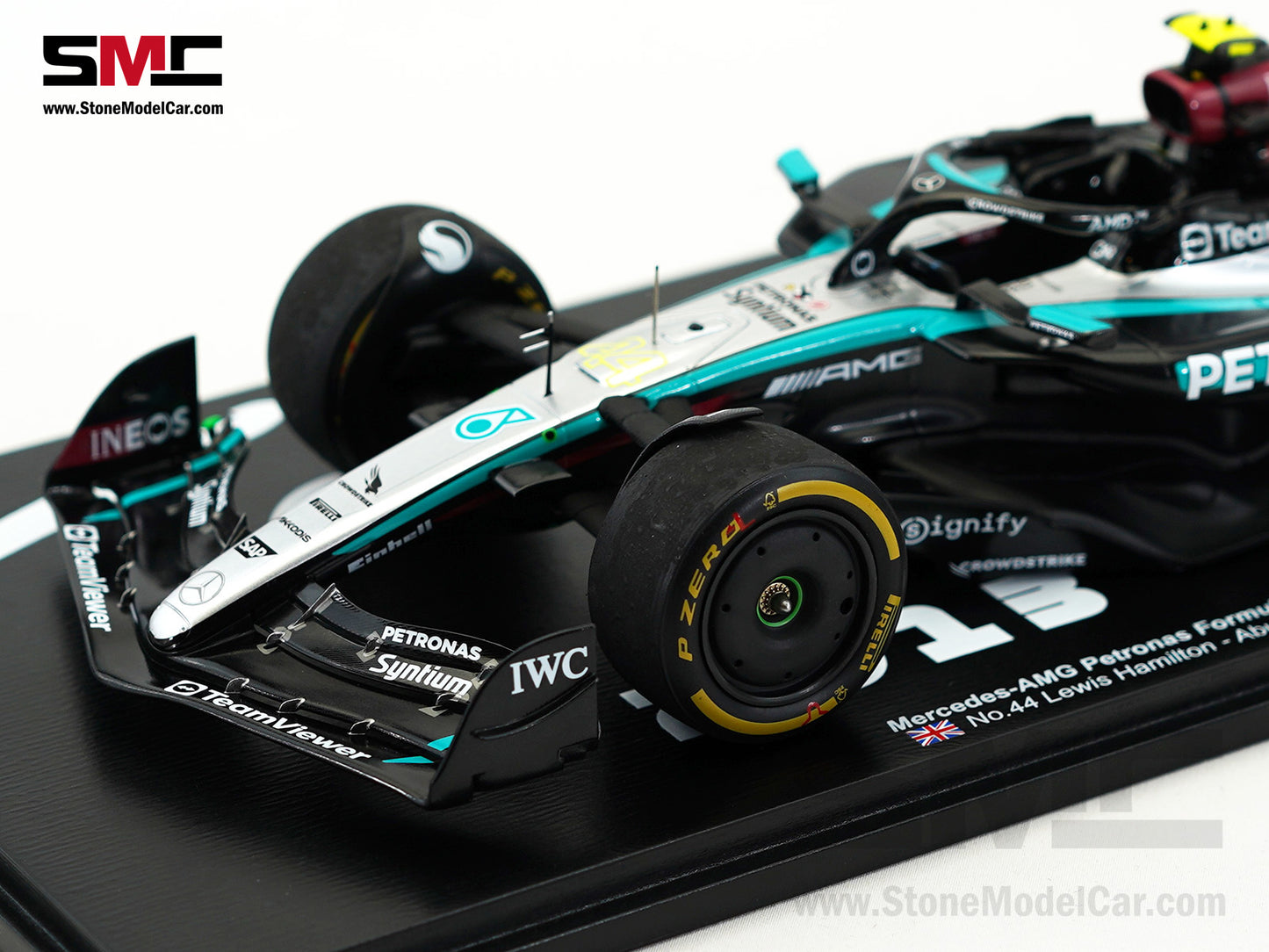 Mercedes F1 W15 #44 7x World Champion Lewis Hamilton Abu Dhabi GP 2024  1:18 Spark Figure Special Edition