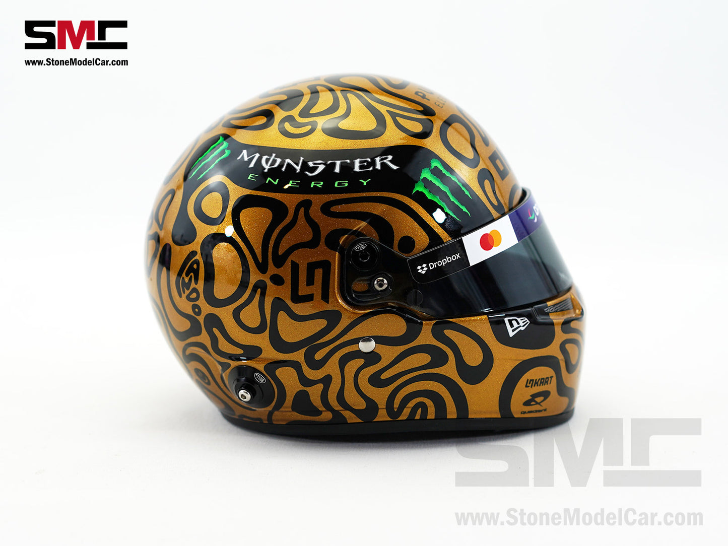 McLaren F1 MCL39 #4 Lando Norris Abu Dhabi Test 2025 World Champion Golden BELL 1:2 Helmet