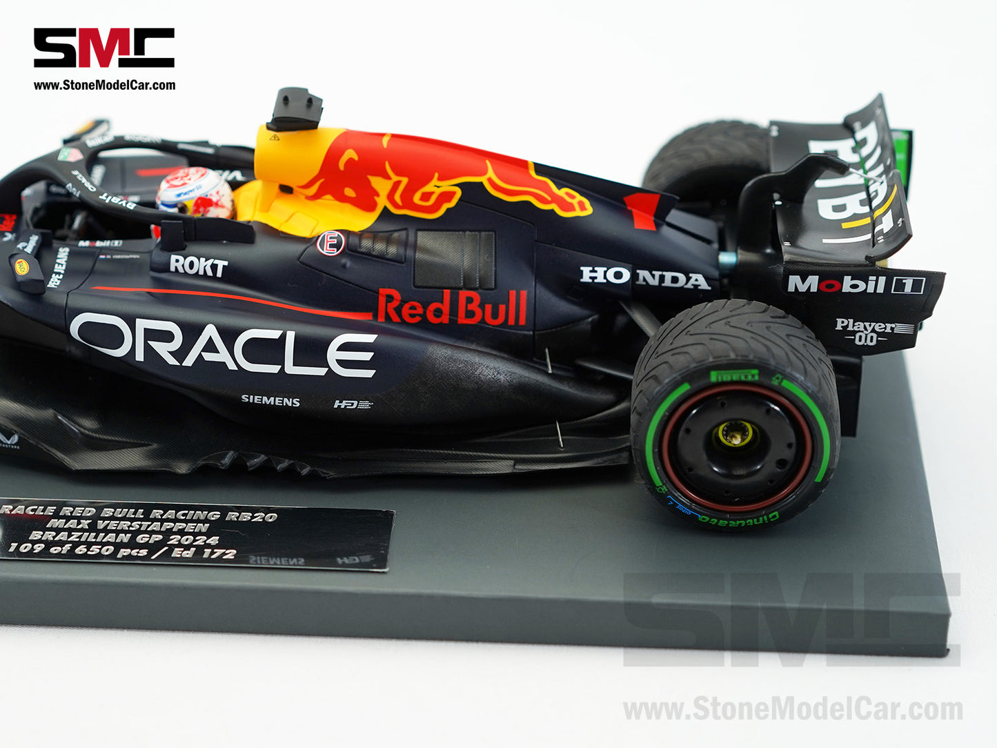 Red Bull F1 RB20 #1 Max Verstappen Brazil GP Winner 2024 World Champion 1:18 MINICHAMPS MV Edition 172