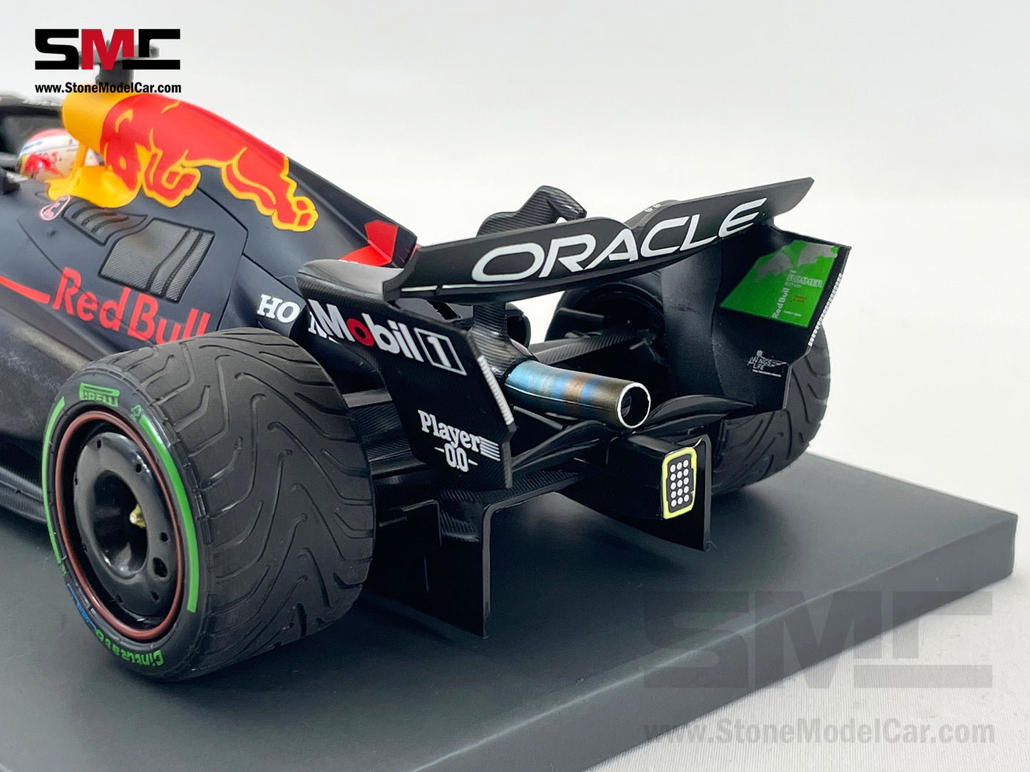Red Bull F1 RB20 #1 Max Verstappen Brazil GP Winner 2024 World Champion 1:18 MINICHAMPS MV Edition 172