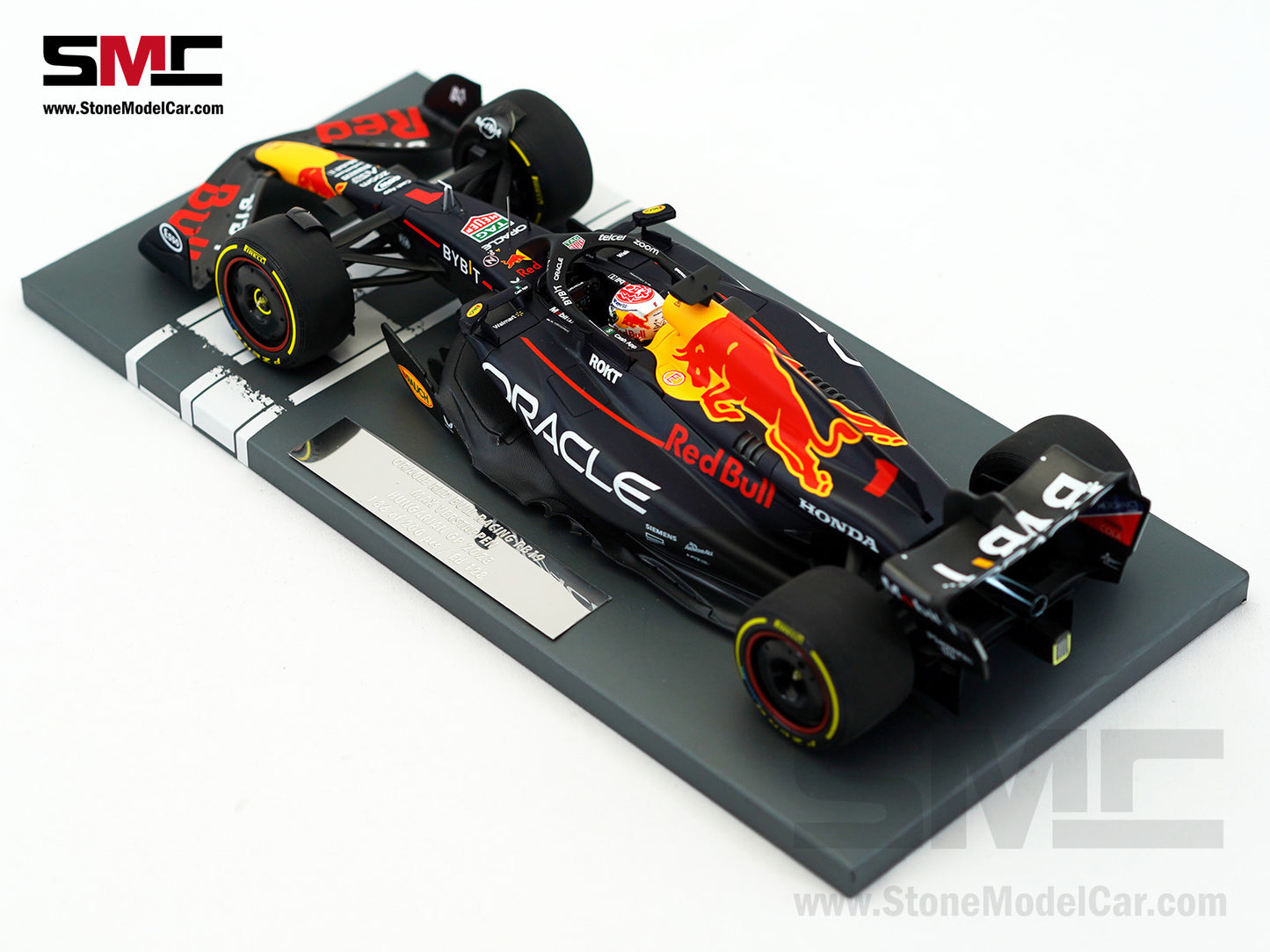 Red Bull F1 RB19 #1 Max Verstappen Winner Hungarian GP 2023 World Champion 1:18 MINICHAMPS MV Edition 128