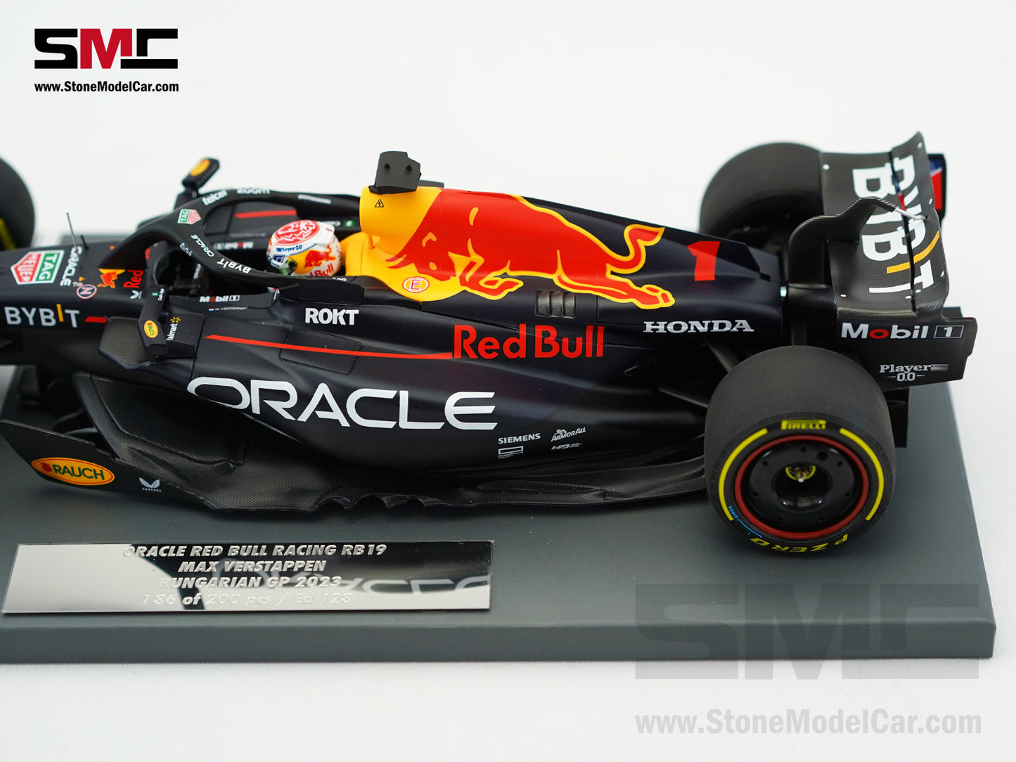 Red Bull F1 RB19 #1 Max Verstappen Winner Hungarian GP 2023 World Champion 1:18 MINICHAMPS MV Edition 128
