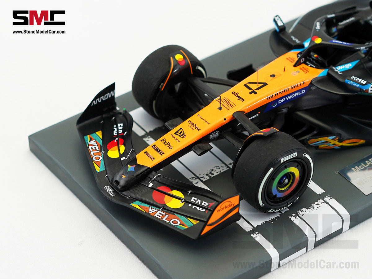 McLaren F1 MCL39 #4 Lando Norris Abu Dhabi GP 2025 World Champion 1:18 MINICHAMPS