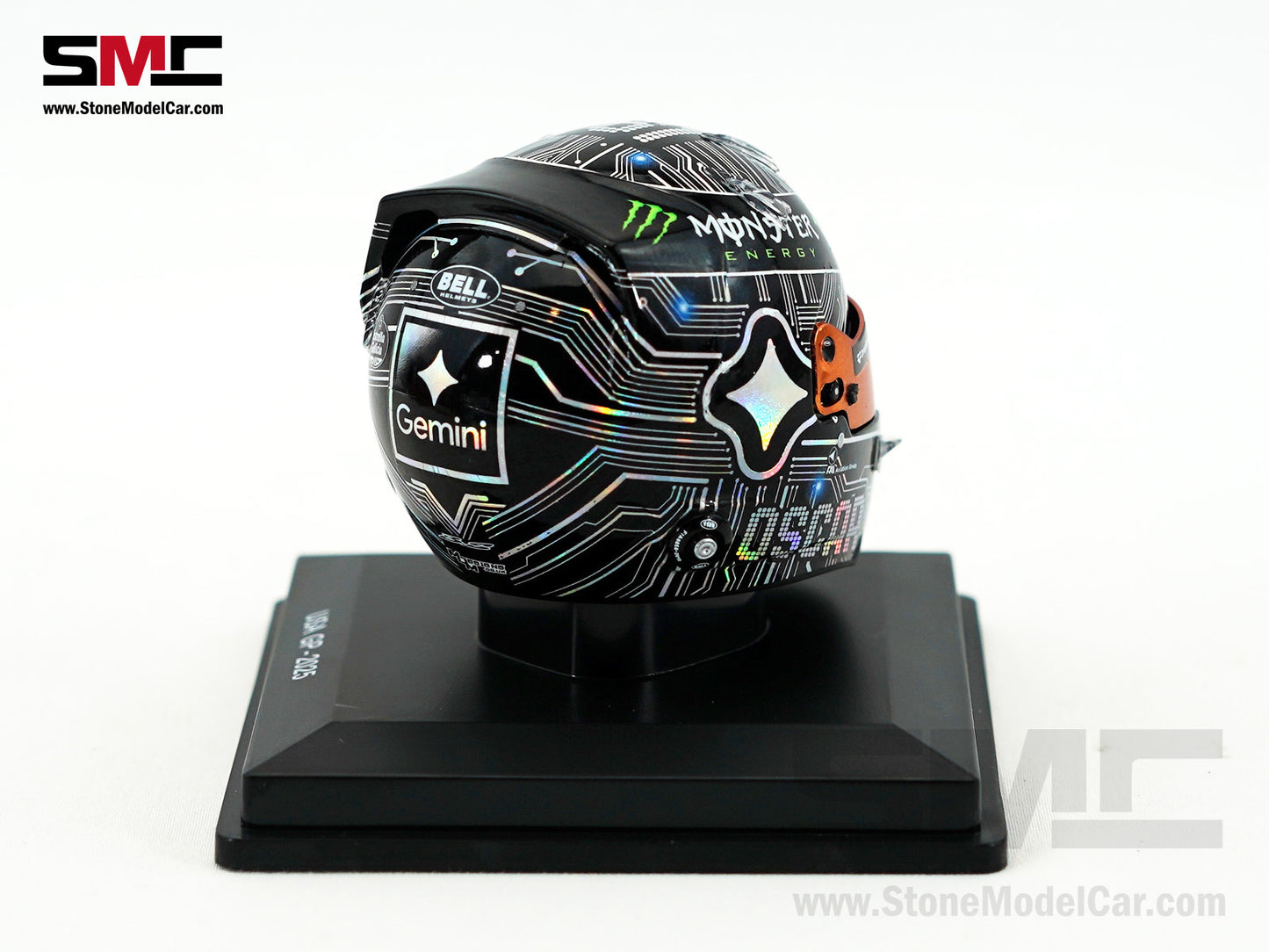 McLaren F1 MCL39 #81 Oscar Piastri US Austin GP 2025 Spark 1:5 Miniature Helmet