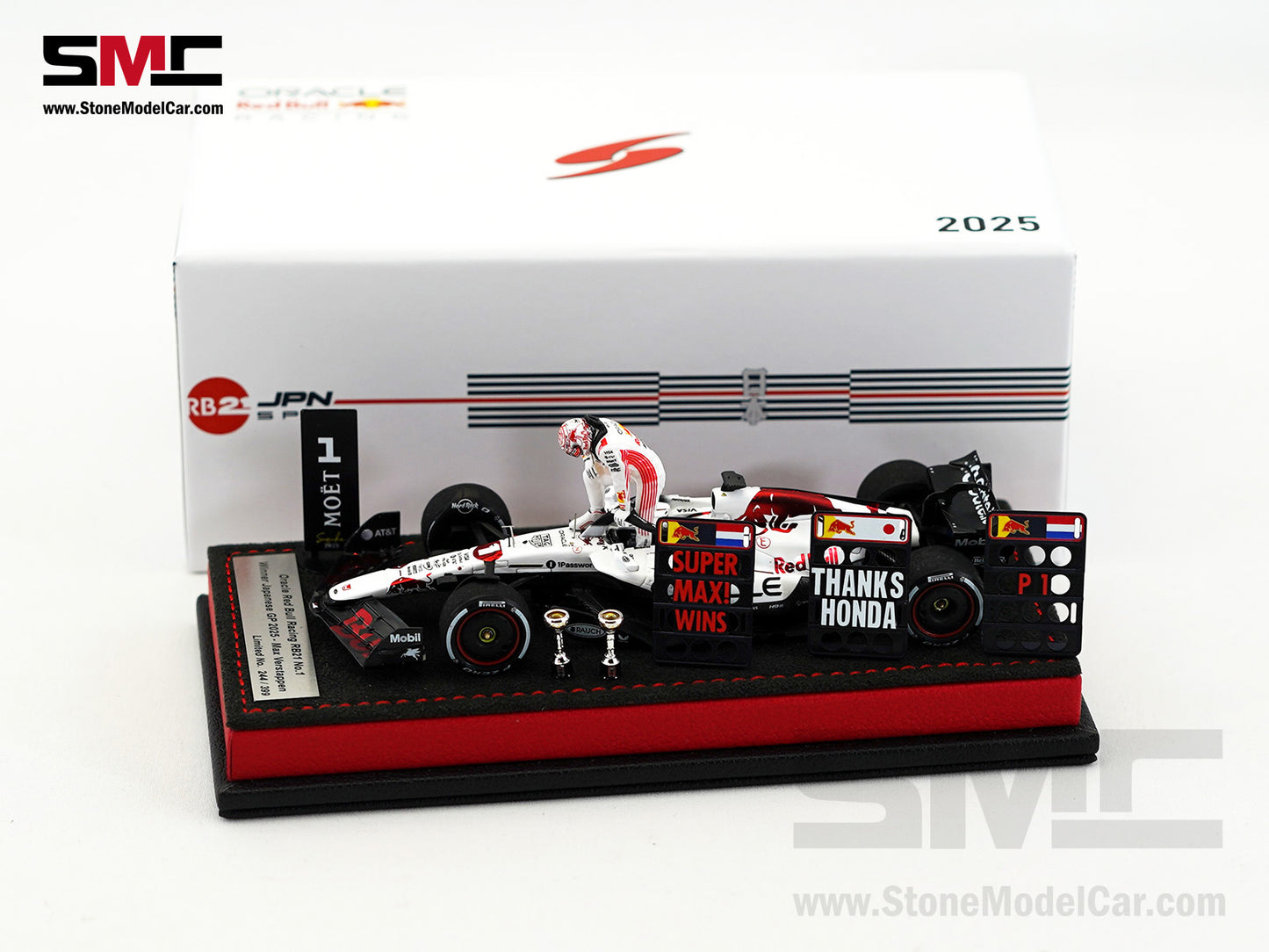 Red Bull F1 RB21 #1 Max Verstappen Japanese GP Winner 2025 1:43 Spark Figure Edition