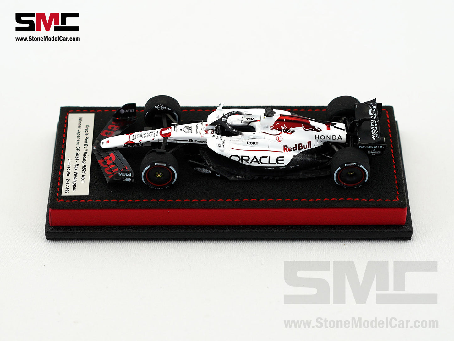 Red Bull F1 RB21 #1 Max Verstappen Japanese GP Winner 2025 1:43 Spark Figure Edition
