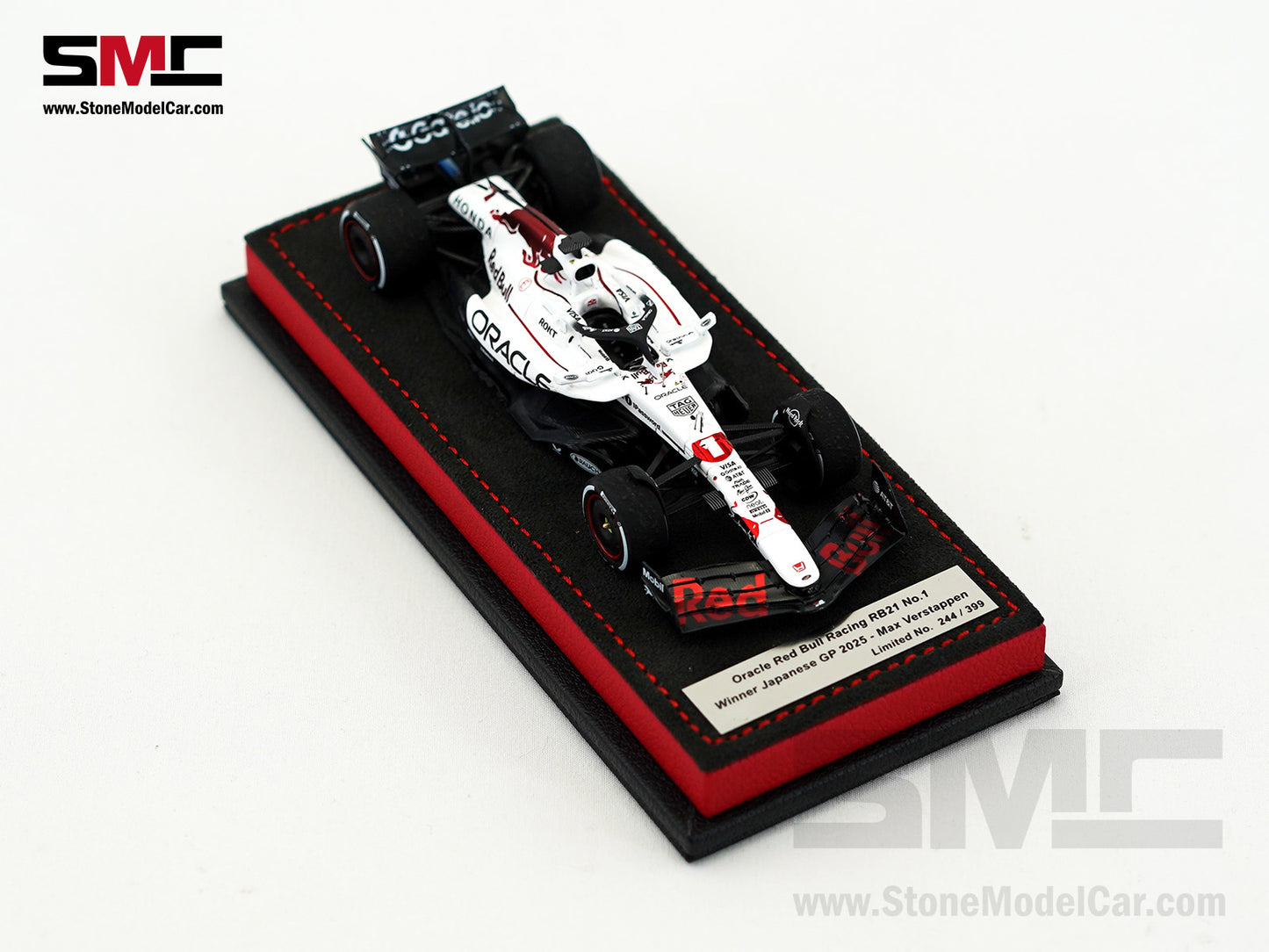 Red Bull F1 RB21 #1 Max Verstappen Japanese GP Winner 2025 1:43 Spark Figure Edition