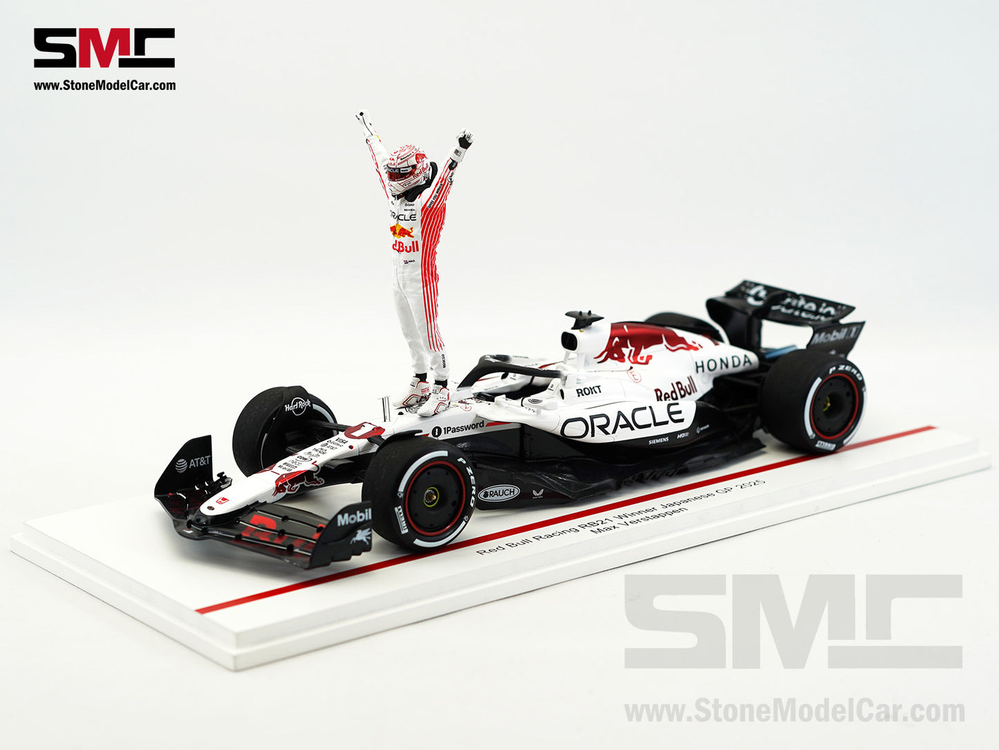 Red Bull F1 RB21 #1 Max Verstappen Japanese GP Winner 2025 1:18 Spark Figure Special