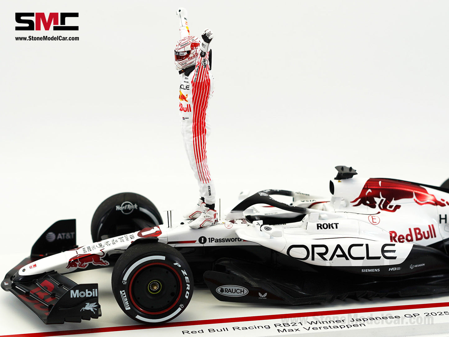 Red Bull F1 RB21 #1 Max Verstappen Japanese GP Winner 2025 1:18 Spark Figure Special