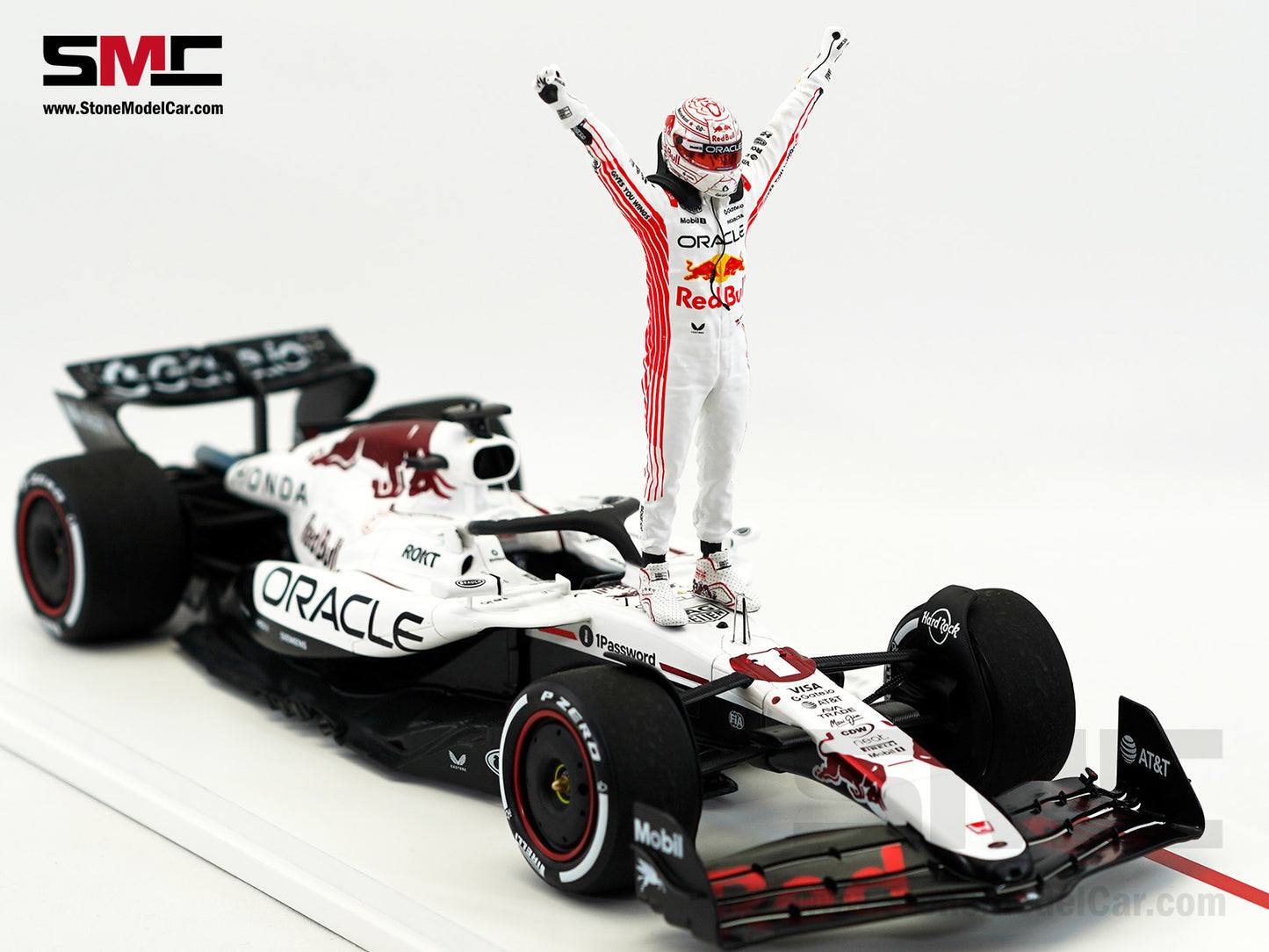 Red Bull F1 RB21 #1 Max Verstappen Japanese GP Winner 2025 1:18 Spark Figure Special