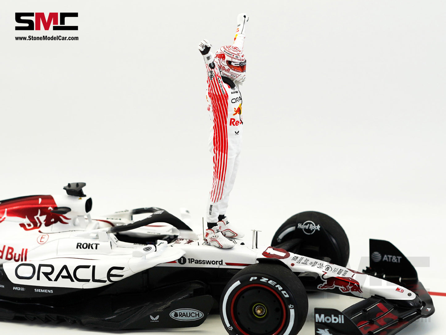 Red Bull F1 RB21 #1 Max Verstappen Japanese GP Winner 2025 1:18 Spark Figure Special