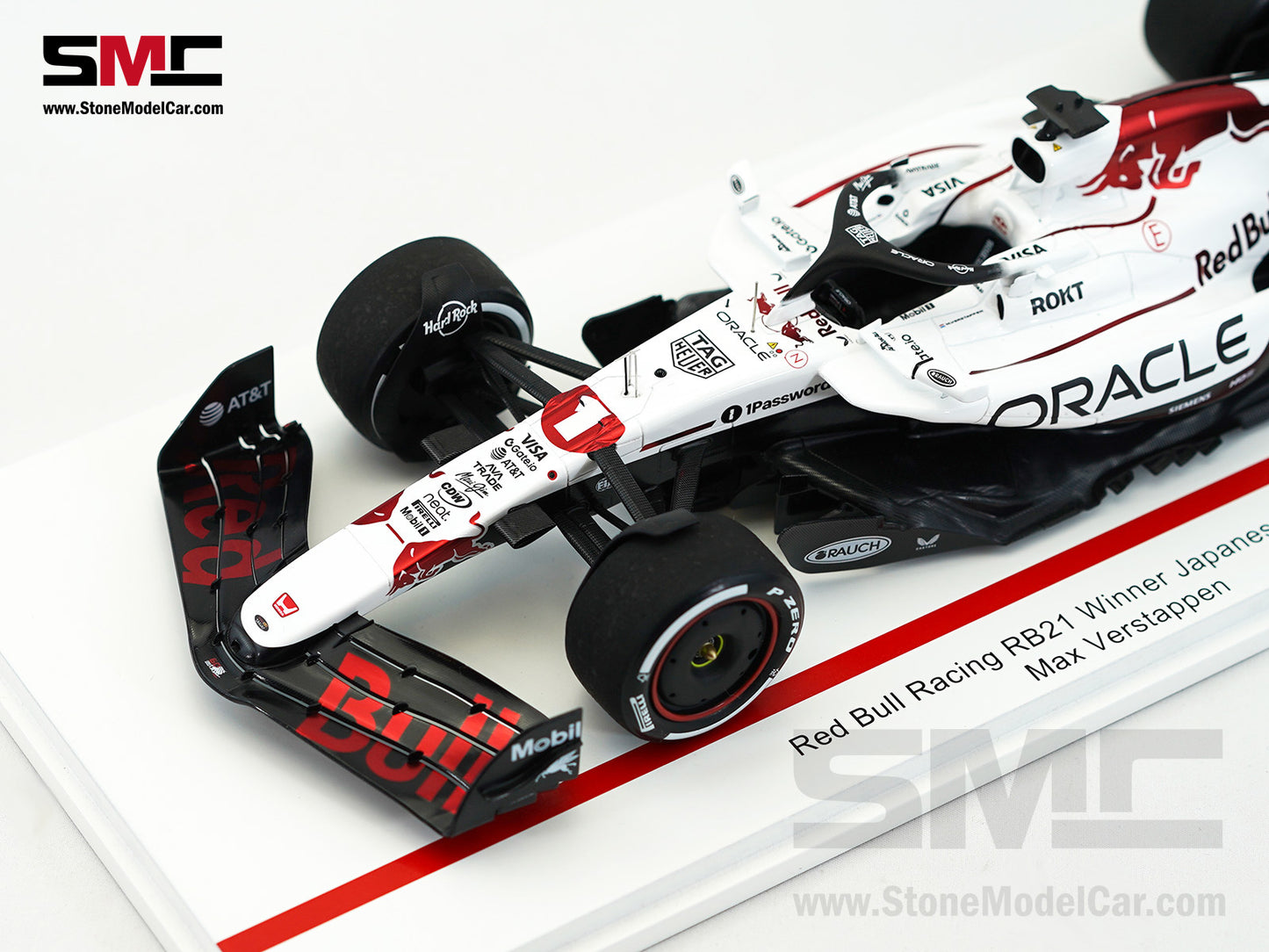 Red Bull F1 RB21 #1 Max Verstappen Japanese GP Winner 2025 1:18 Spark Figure Special