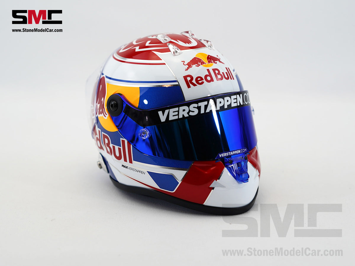 Mercedes AMG GT3 #3 Max Verstappen 24h Nürburgring 2026 Schuberth 1:2 Miniature Helmet