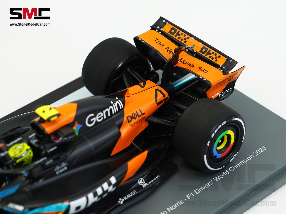 McLaren F1 MCL39 #4 Lando Norris Abu Dhabi GP 2025 World Champion 1:18 Spark 18S1118
